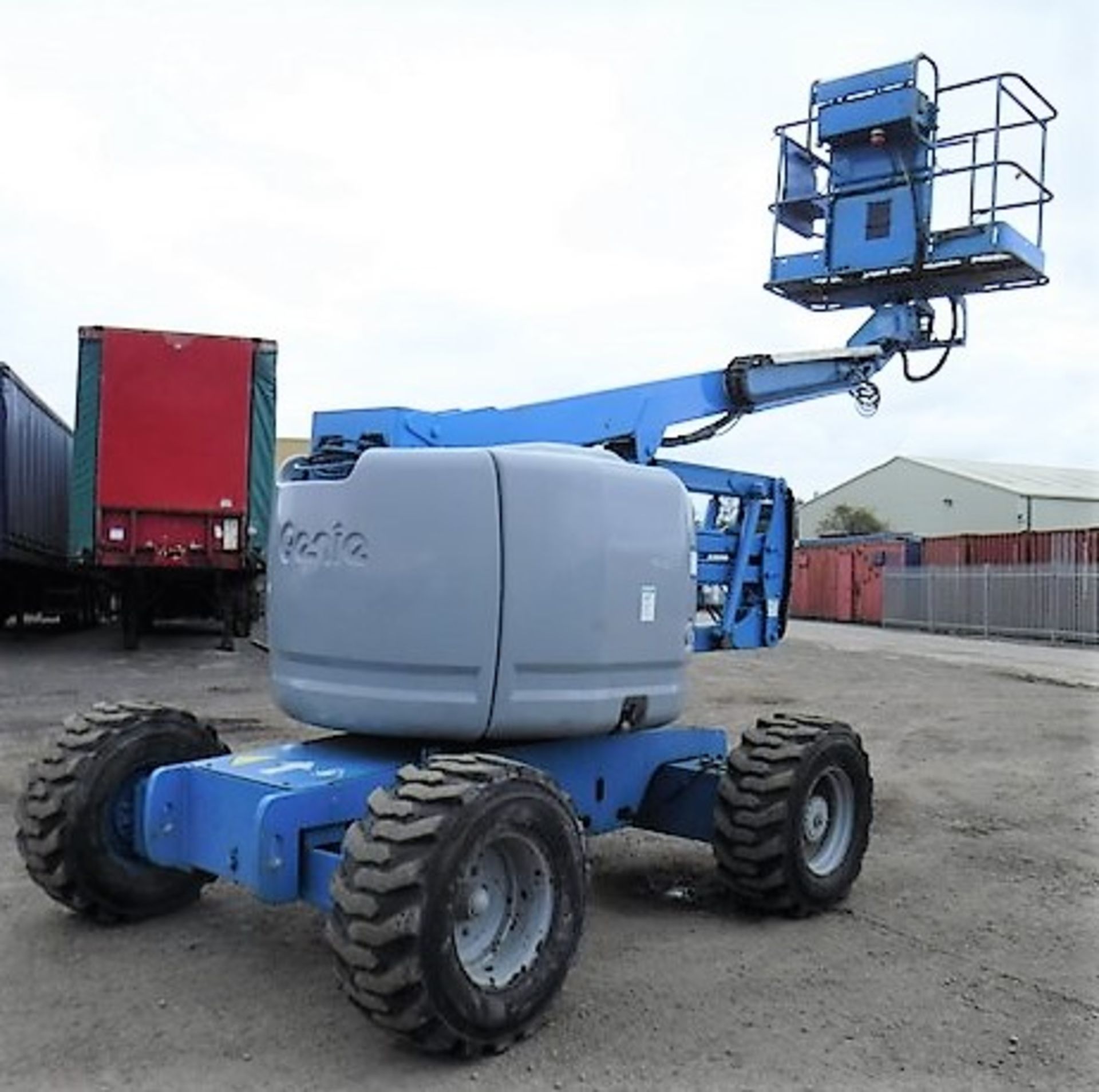 2000 GENIE BOOM LIFT Z45.25. S/N 15155. 8050.5hrs (not verified). Max working height 15.8m, outreach - Image 7 of 28