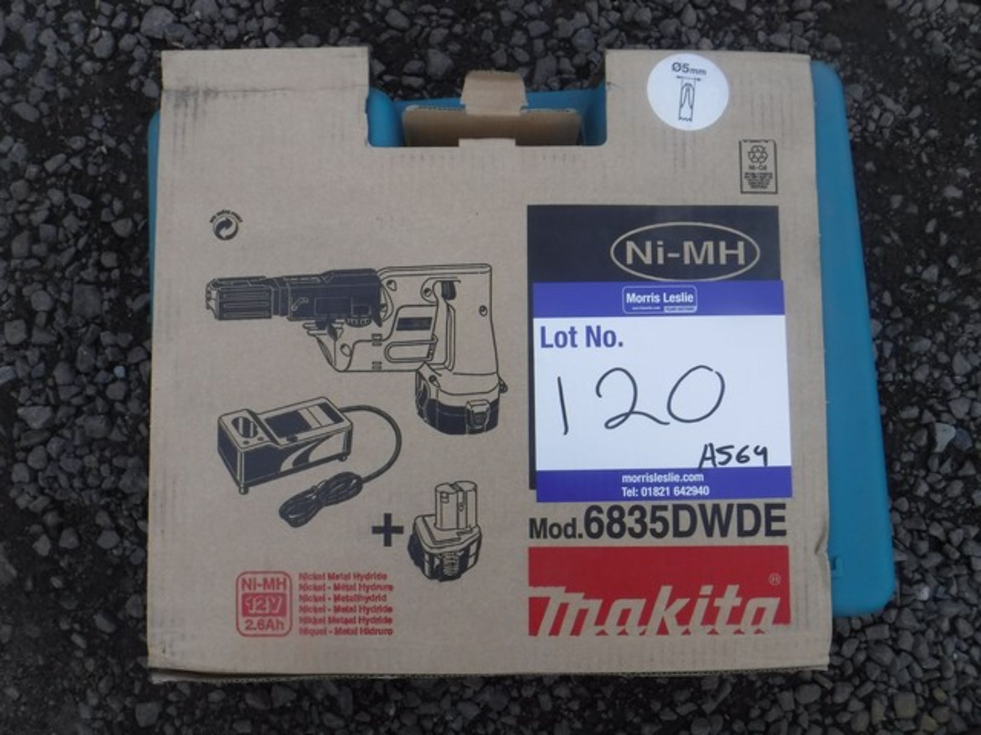 MAKITA 6835DWDE auto feed screw gun battery operated.