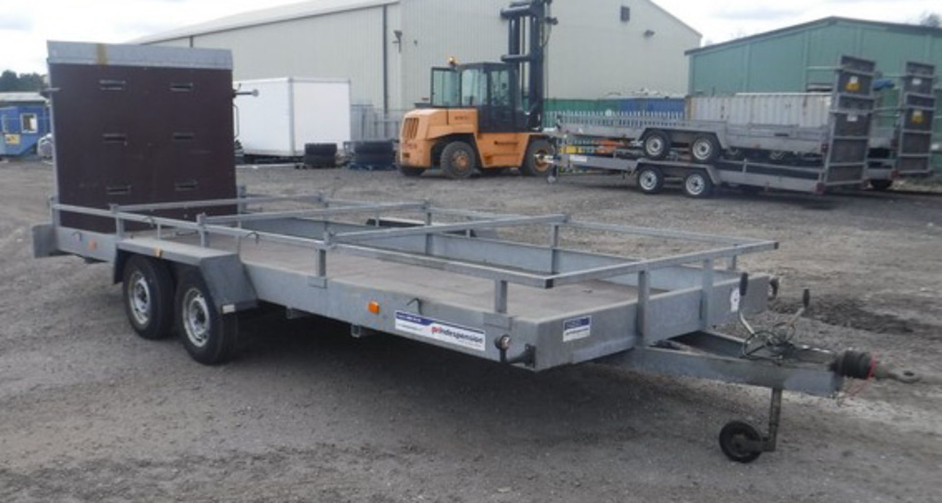 INDESPENSION 18' x 6' twin axle trailer c/w 5ft ramp. S/N 076762. Asset - 44015 - Image 6 of 12