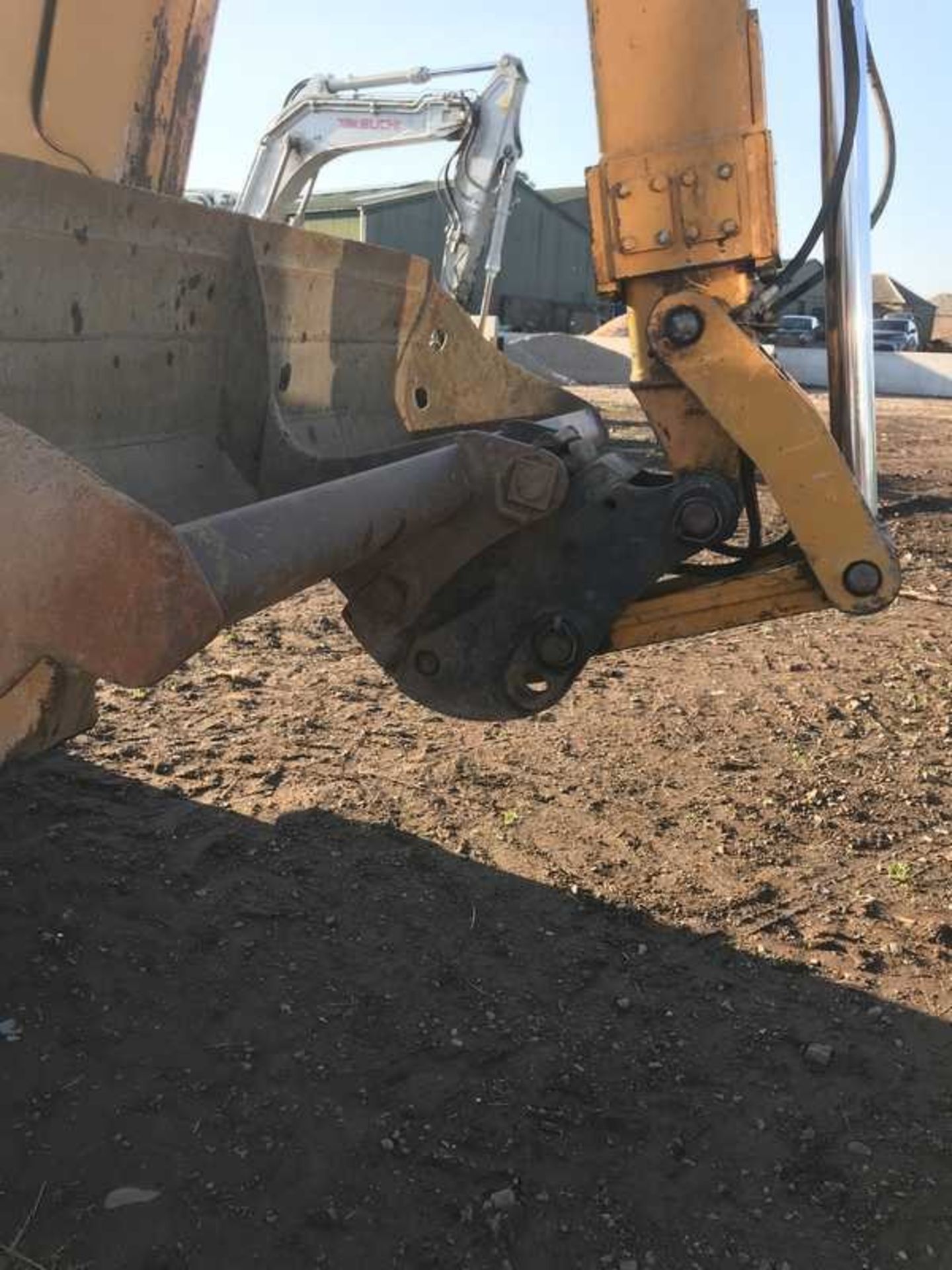 2010 TEREX backhoe loader c/w 12",18",24",36" buckets & 70" ditching. Reg - SV10CVU. 3220hrs (not v - Image 24 of 25