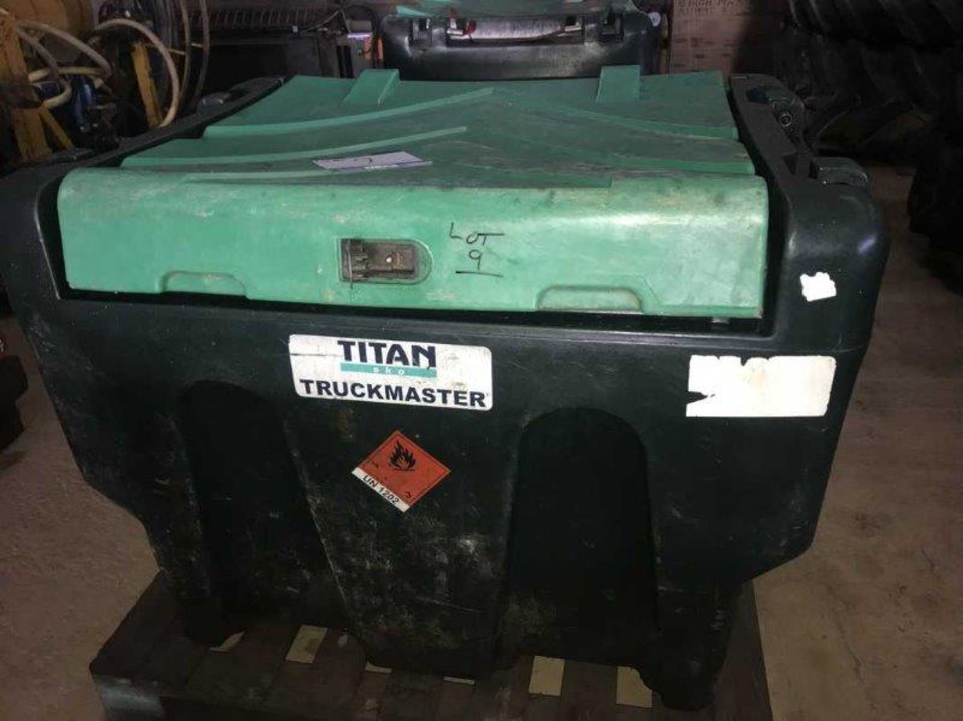 TITAN ECO TRUCKMASTER BUNDED FUEL TANK ***NO PUMP***