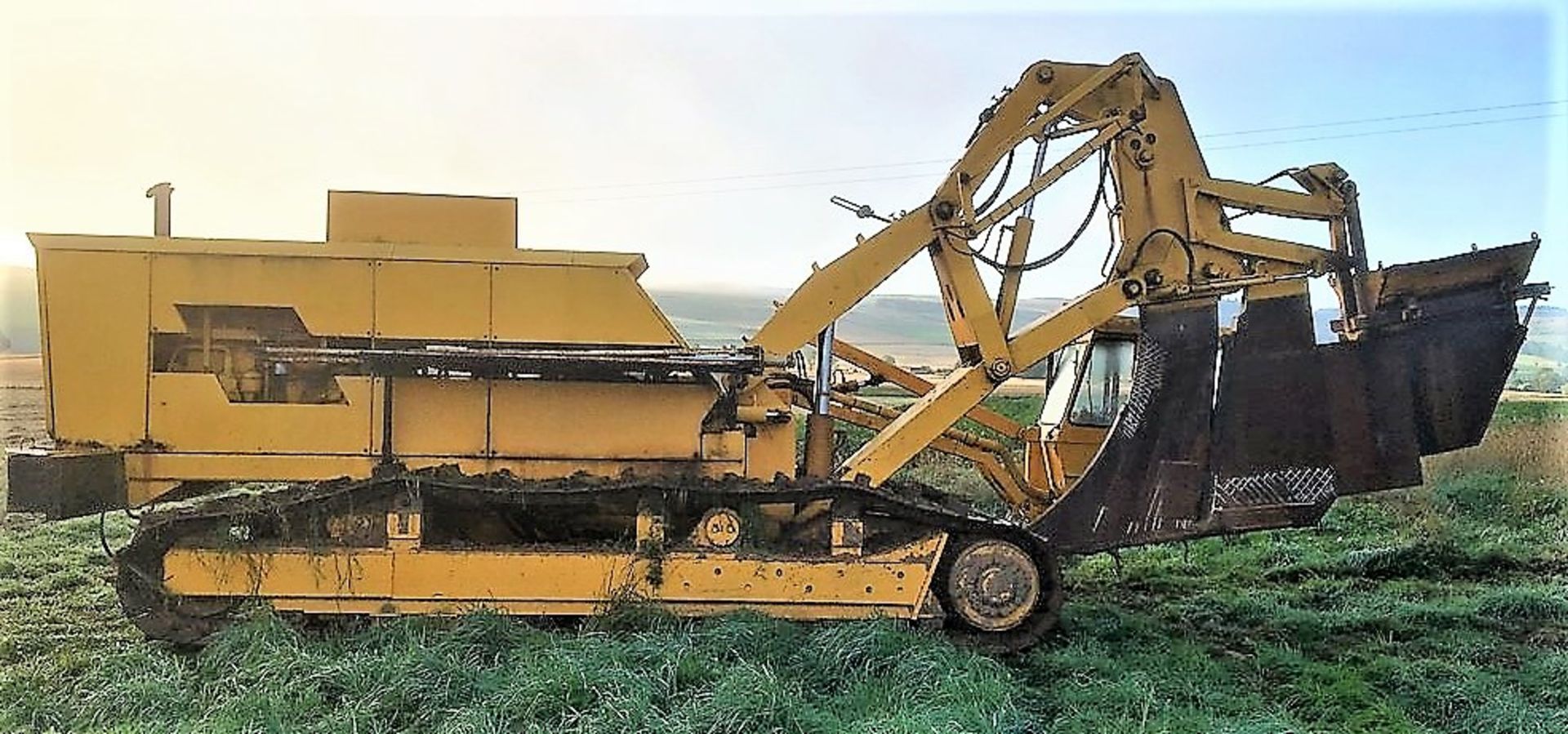 1984 INTER-DRAIN LTD Trenchless. Model 2032GP. S/N D84051. Tracked trencher. Trimble laser control s - Image 26 of 30