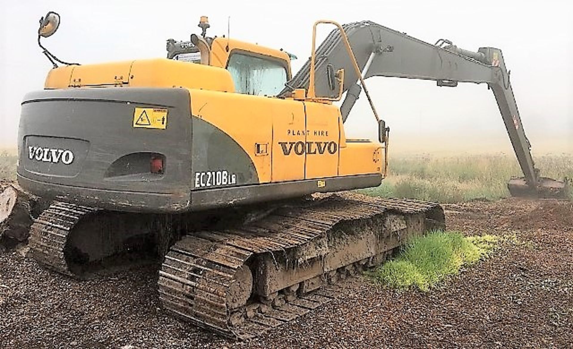 2006 VOLVO EC210BLR long reach (15m) tracked excavator c/w 1 bucket, 800mm pads, air con. S/N EC210V - Bild 5 aus 17