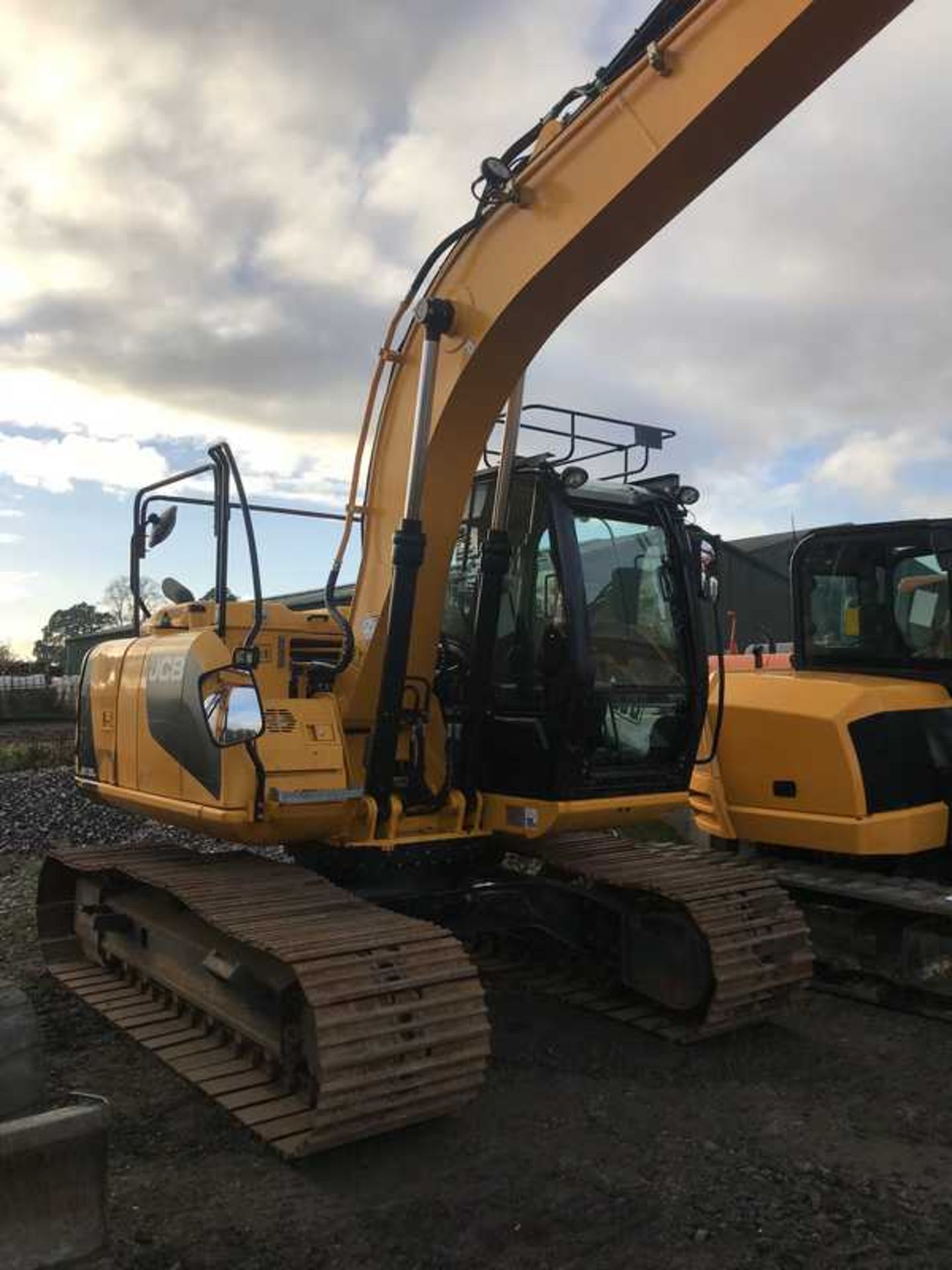 2014 JCB JS130LC c/w 700mm pads, hpw, q/hitch, vandal guards, air con, climate controlVIN - JCBJS13E - Bild 11 aus 30