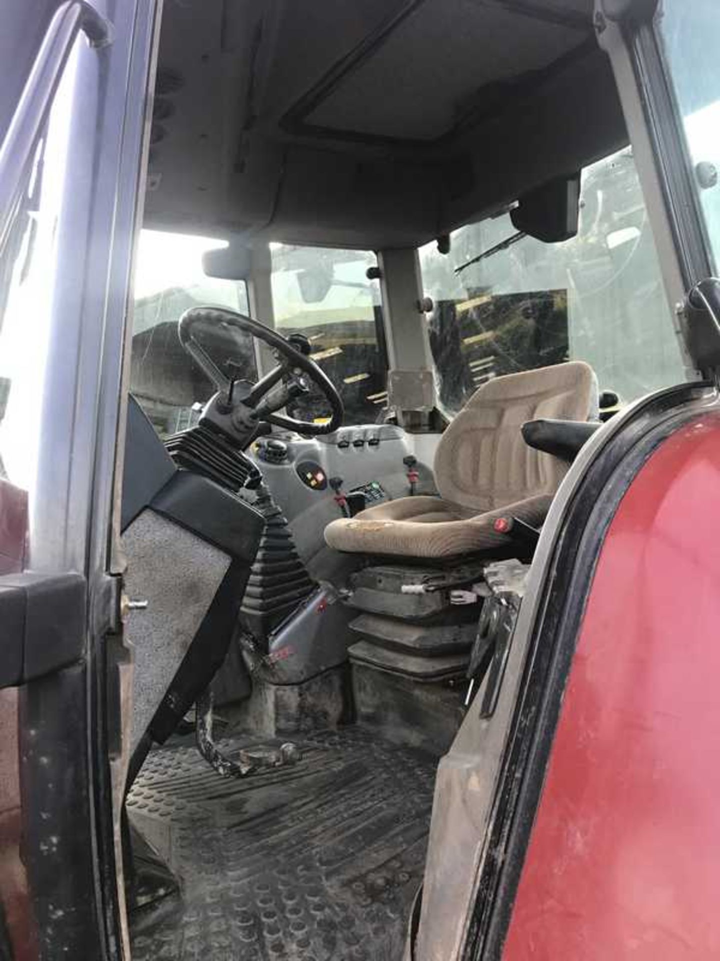 2002 CASE C150 4 wd tractor Reg No PX51 FDN 9340 hrs (not verified) - Bild 12 aus 15