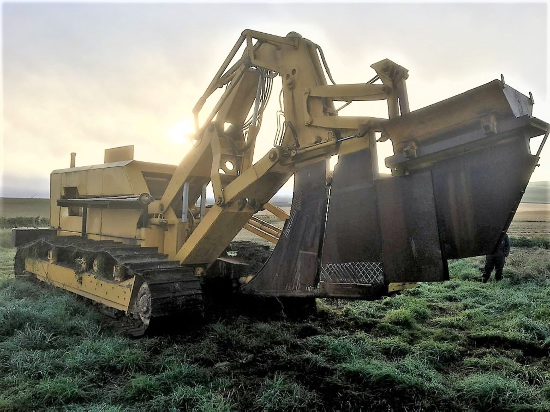 1984 INTER-DRAIN LTD Trenchless. Model 2032GP. S/N D84051. Tracked trencher. Trimble laser control s - Image 25 of 30