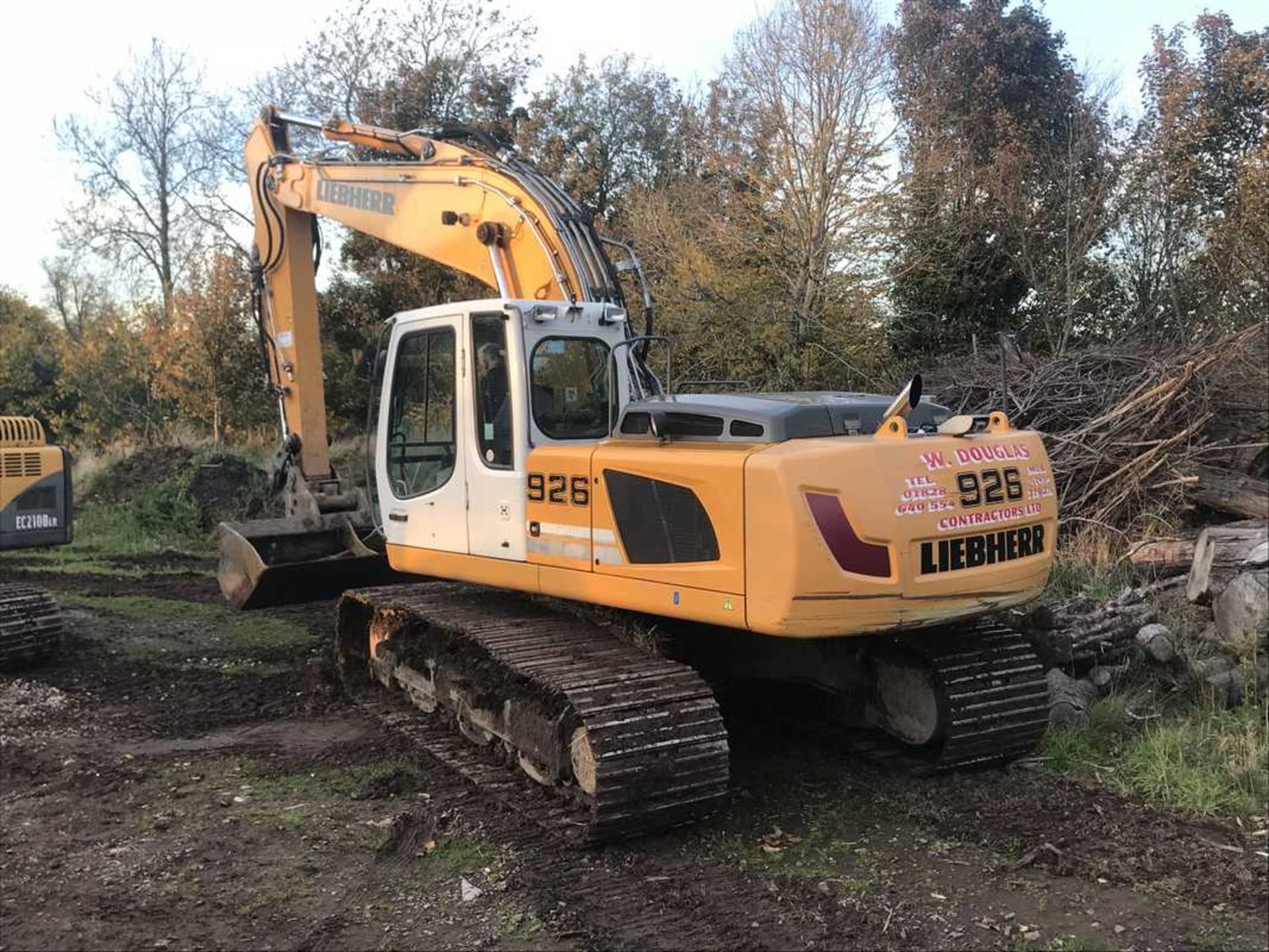 2012 LIEBHERR 926 tracked excavator. 3 buckets. 6000hrs (not verified) - Image 3 of 18