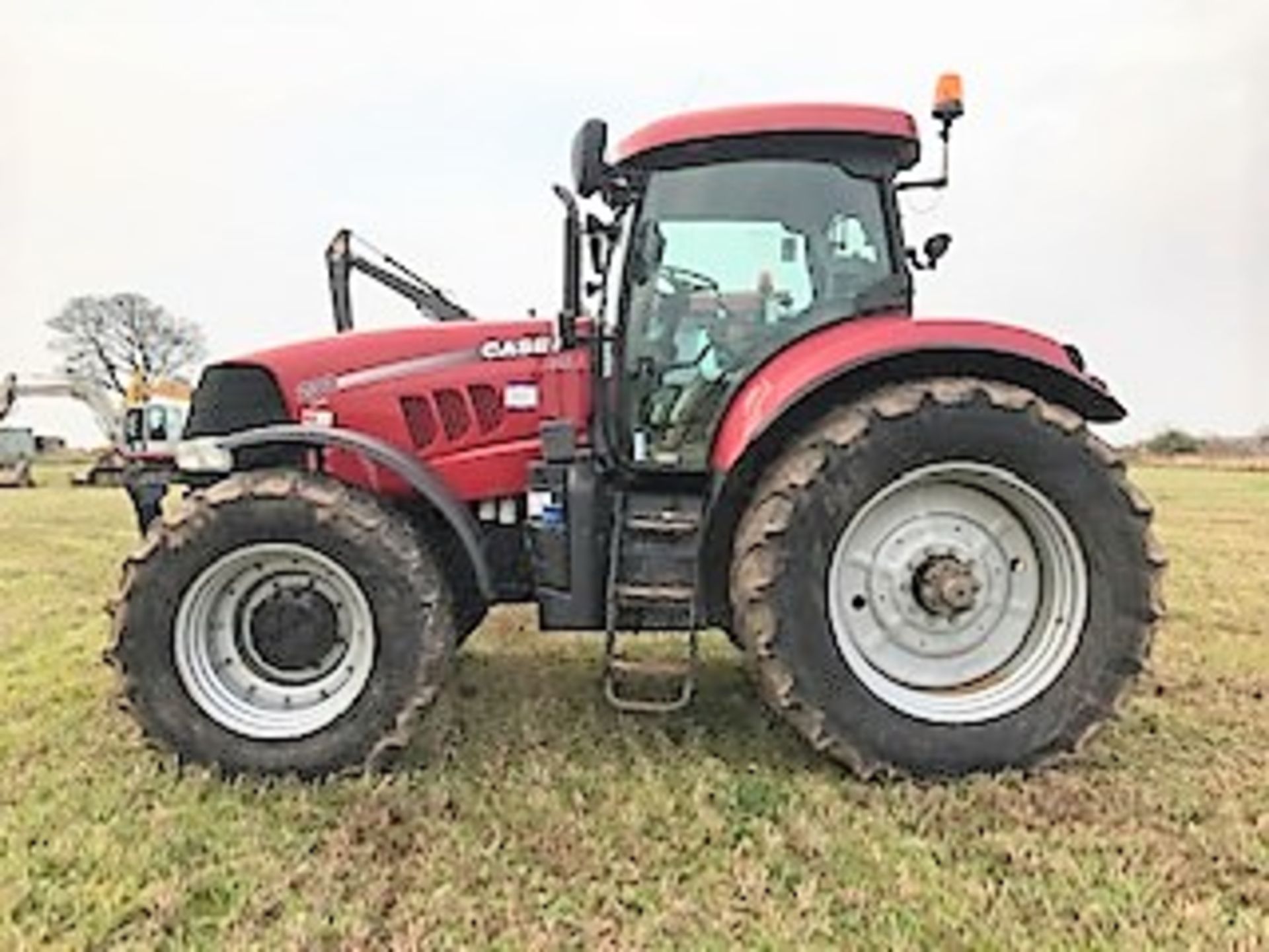 2013 CASE 230 PUMA 4ws tractor. Reg - FJ13HJD. 2742hrs (not verified) - Bild 3 aus 8