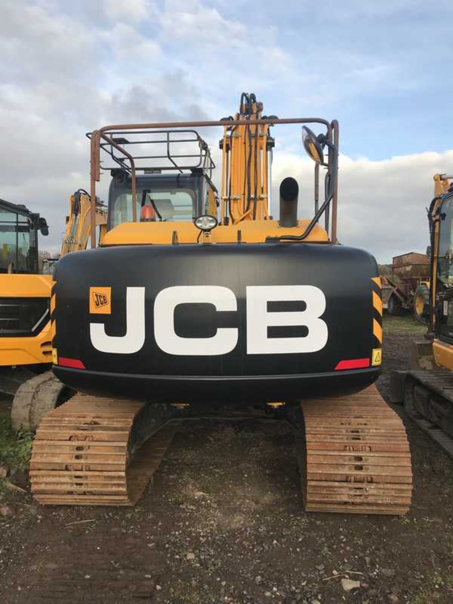 2014 JCB JS130LC c/w 700mm pads, hpw, q/hitch, vandal guards, air con, climate controlVIN - JCBJS13E - Bild 17 aus 30