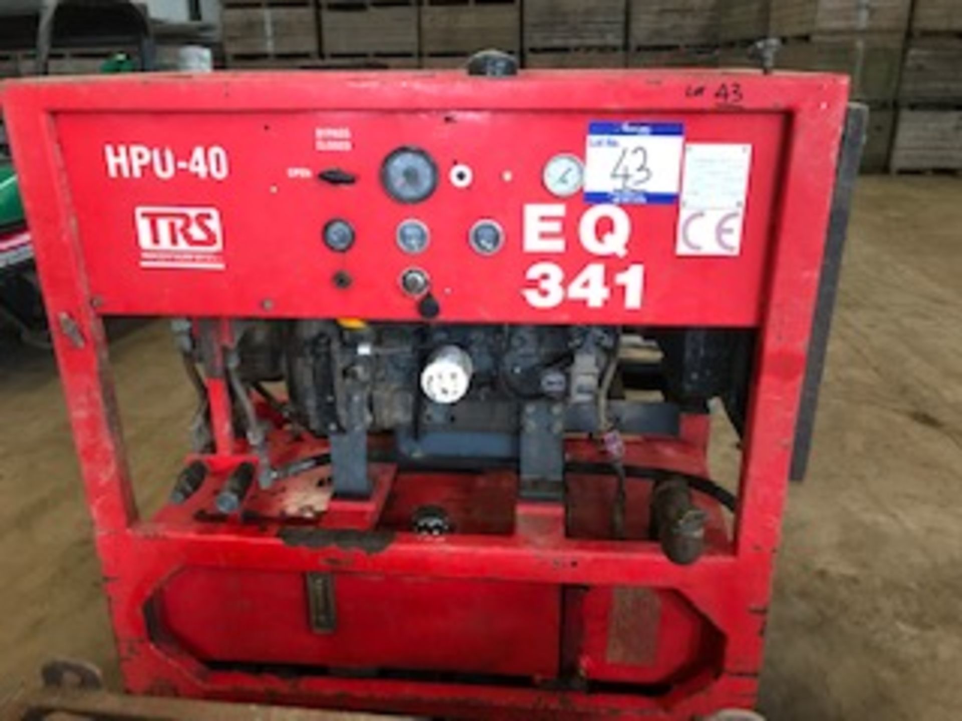 1997 HYDRAULIC POWER UNIT MODEL HPU40 C/W PILING ATTACHMENT, HYDRAULIC PILING STAND AND HOSESsnTS48