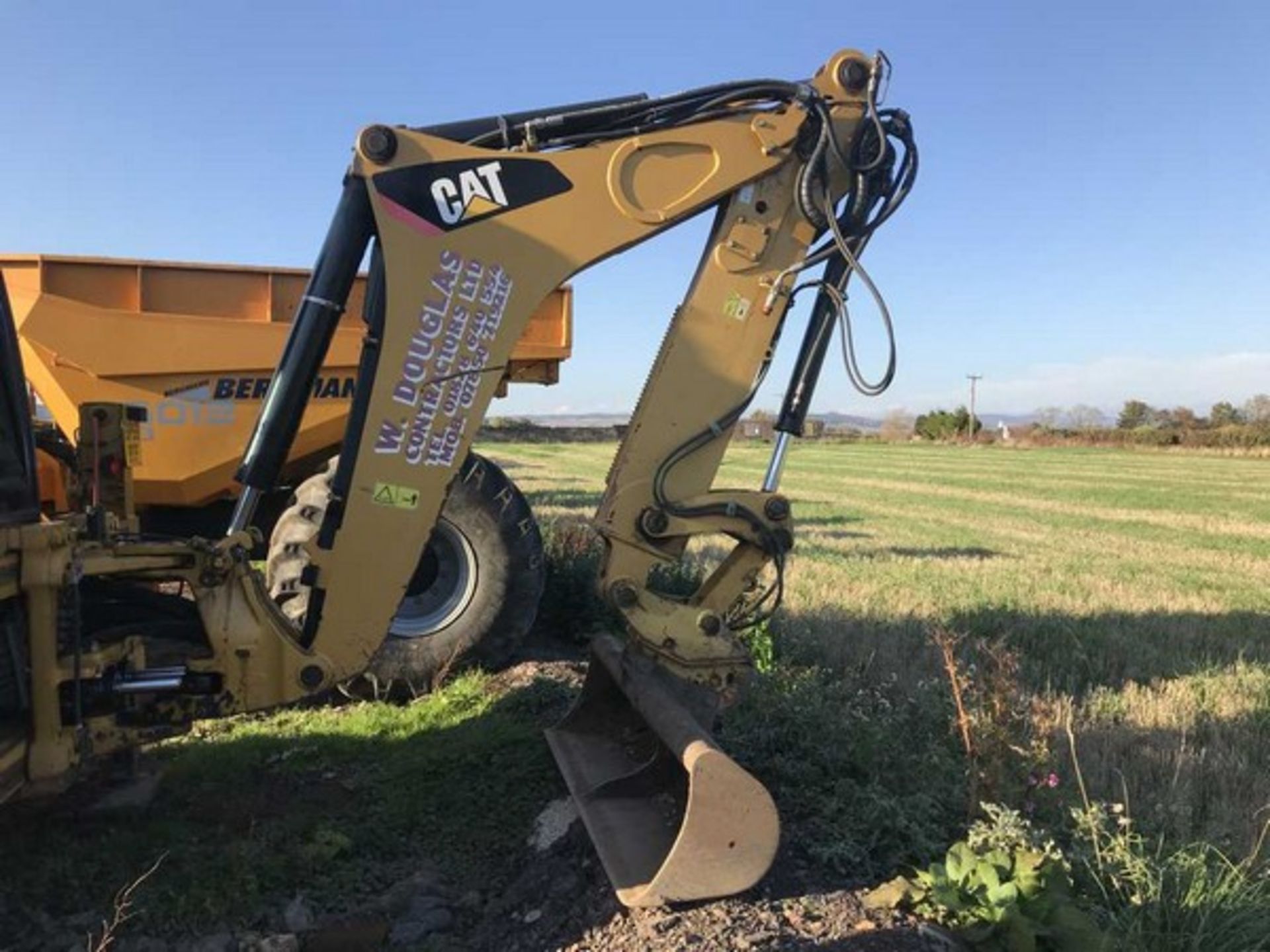 2009 CATERPILLER 432E backhoe loader. S/N CAT0432EHRXS00257. 3 buckets. 4639hrs (not verifed) - Image 10 of 27