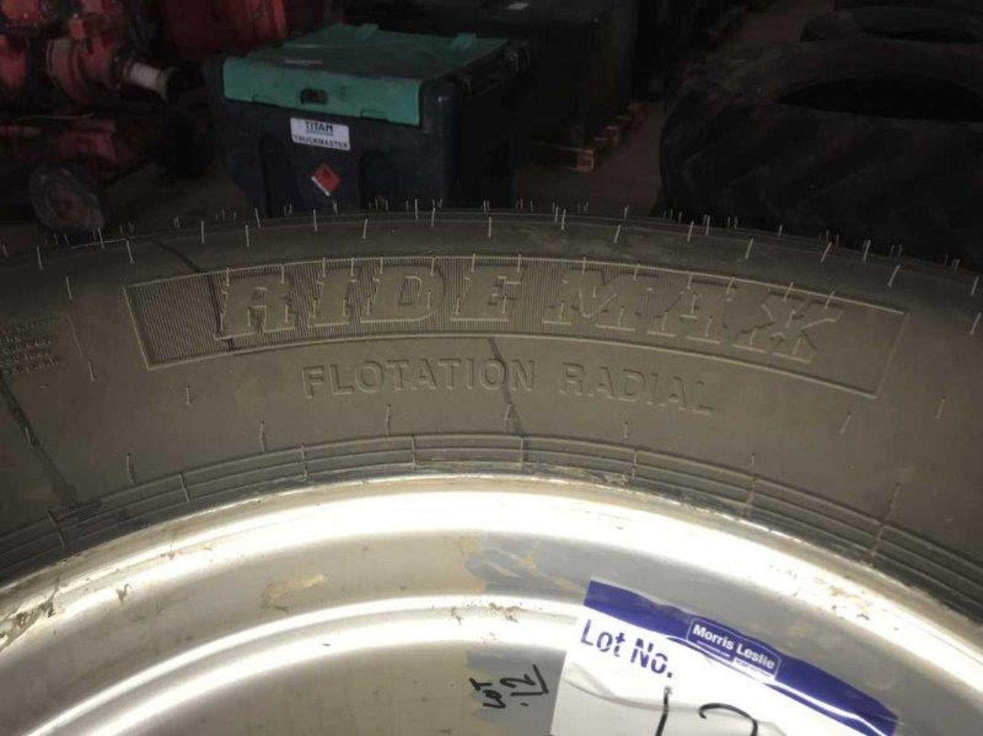 1 X BRAND NEW 560/60R 22.5 FLOTATION TYRE AND RIM 1 X USED 560/60R 22.5 FLOTATION TYRE AND RIM - Bild 3 aus 3