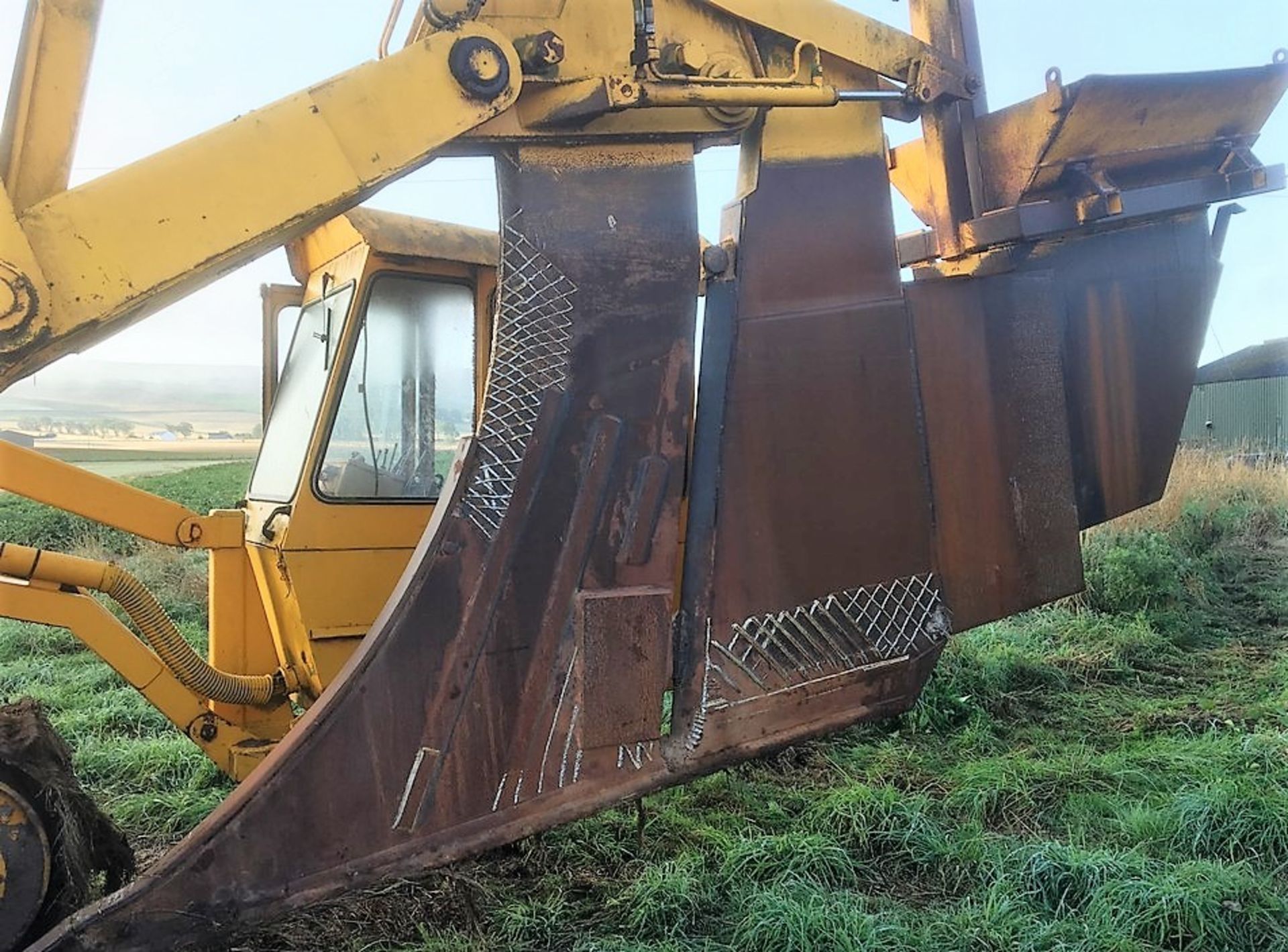 1984 INTER-DRAIN LTD Trenchless. Model 2032GP. S/N D84051. Tracked trencher. Trimble laser control s - Image 14 of 30