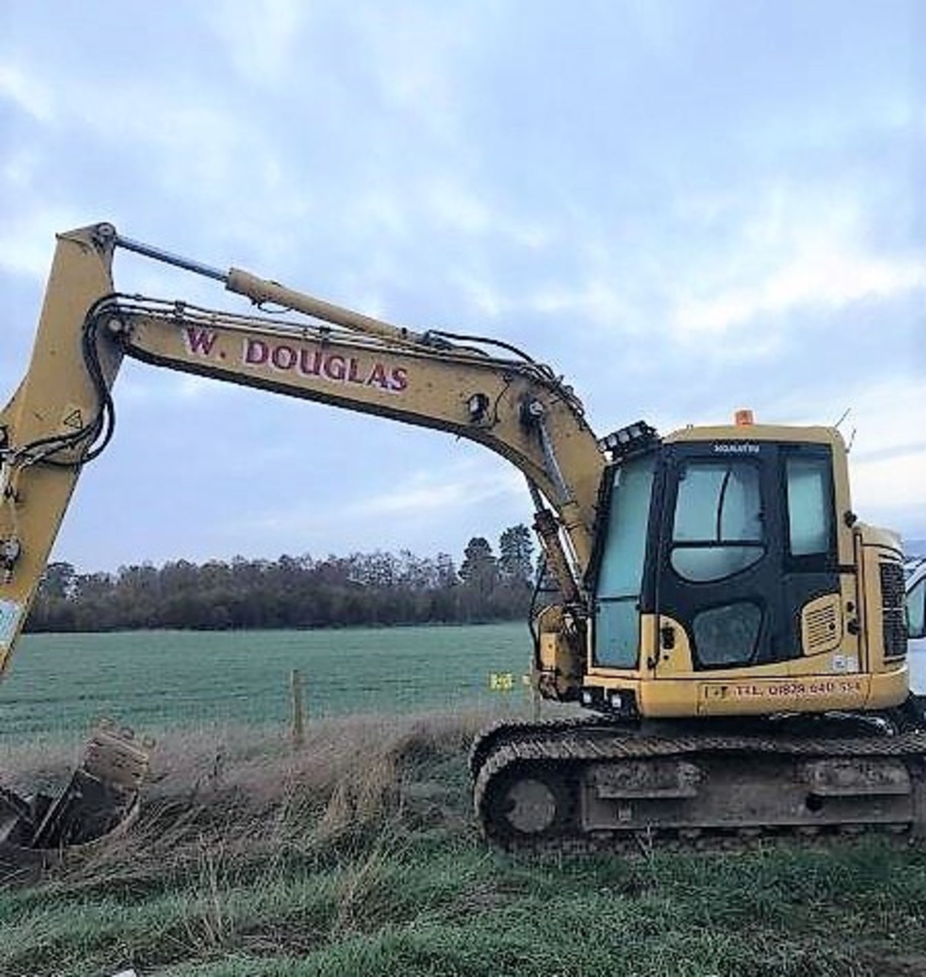 2015 KOMATSU PC138US tracked excavator. S/N 404341. 3 buckets. 4500 hrs (not verified) - Image 3 of 6