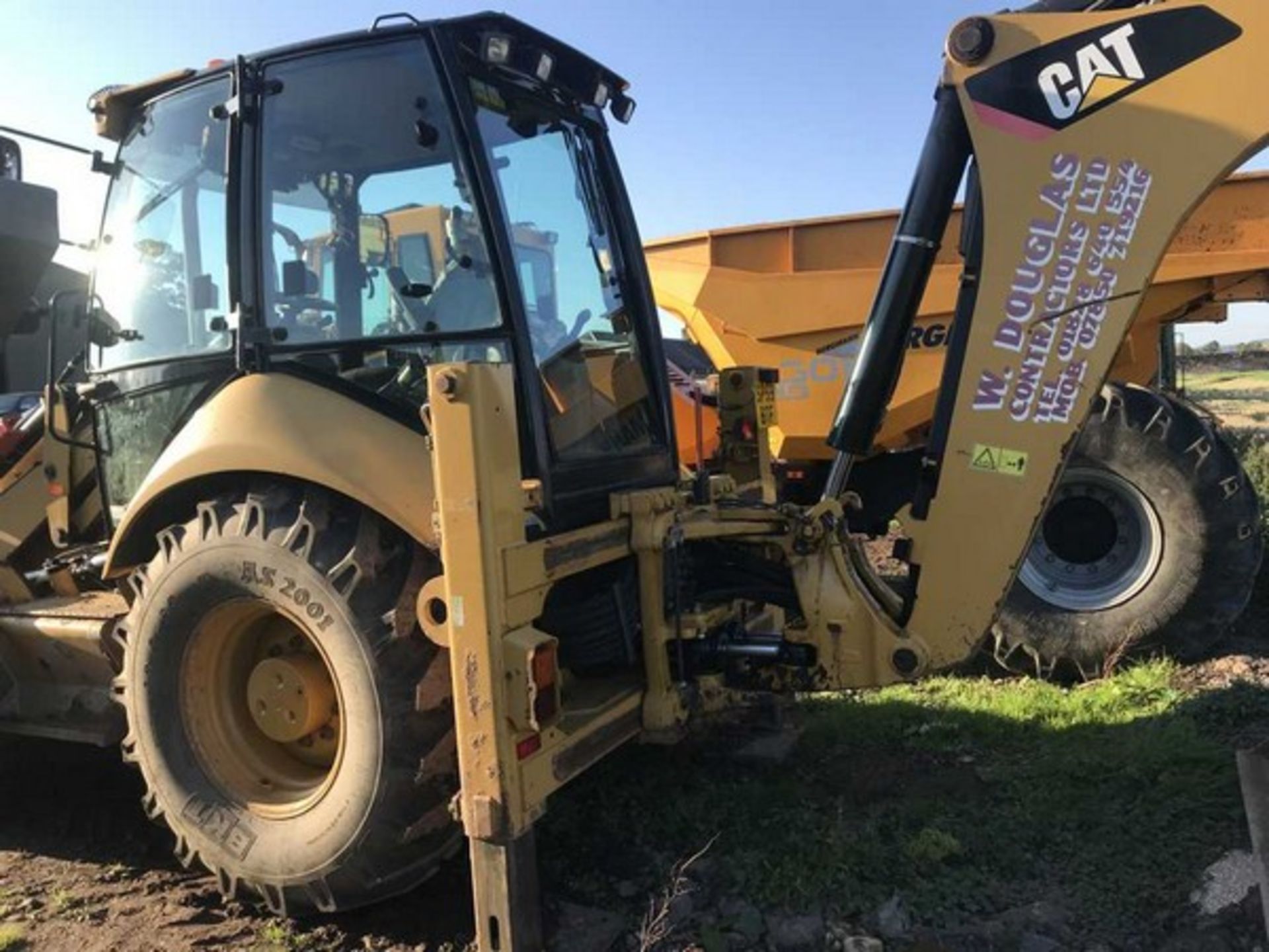 2009 CATERPILLER 432E backhoe loader. S/N CAT0432EHRXS00257. 3 buckets. 4639hrs (not verifed) - Image 8 of 27