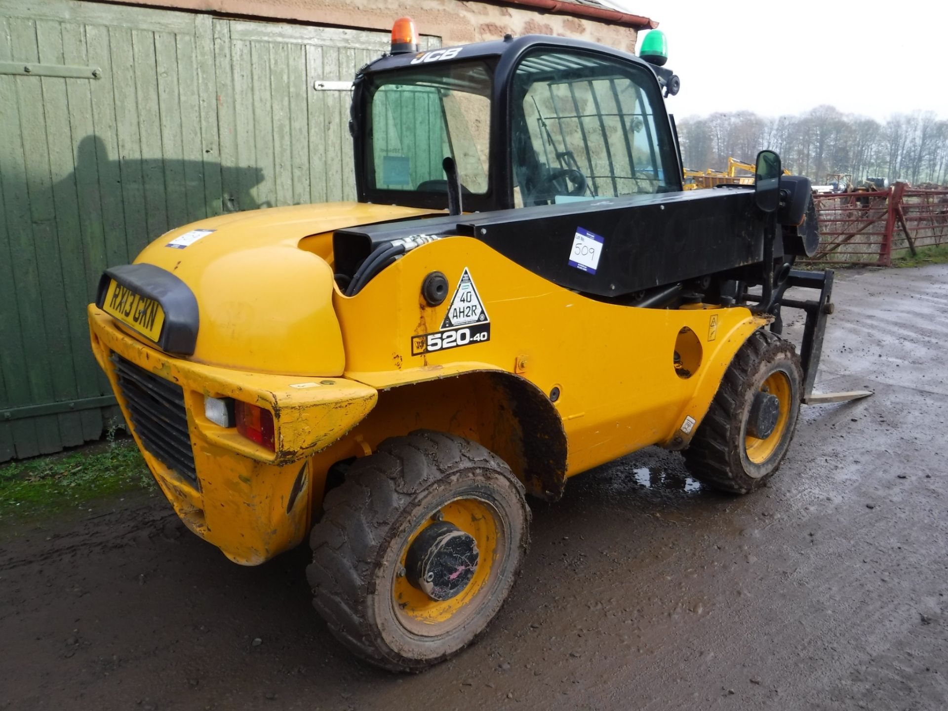 2013 JCB 520 4m loadall c/w pallet forks & JCB plantguard system. S/N 1781670 3800hrs - Image 2 of 4