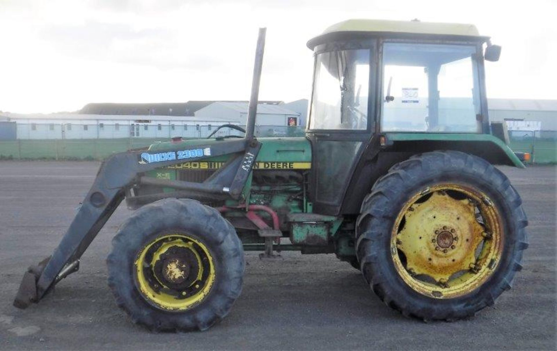 1985 JOHN DEERE 2040S XE SERIES QUICKE 2300 loader 4 wd Reg No B98 NSO S/N 544990 9418hrs (not verif - Bild 15 aus 16