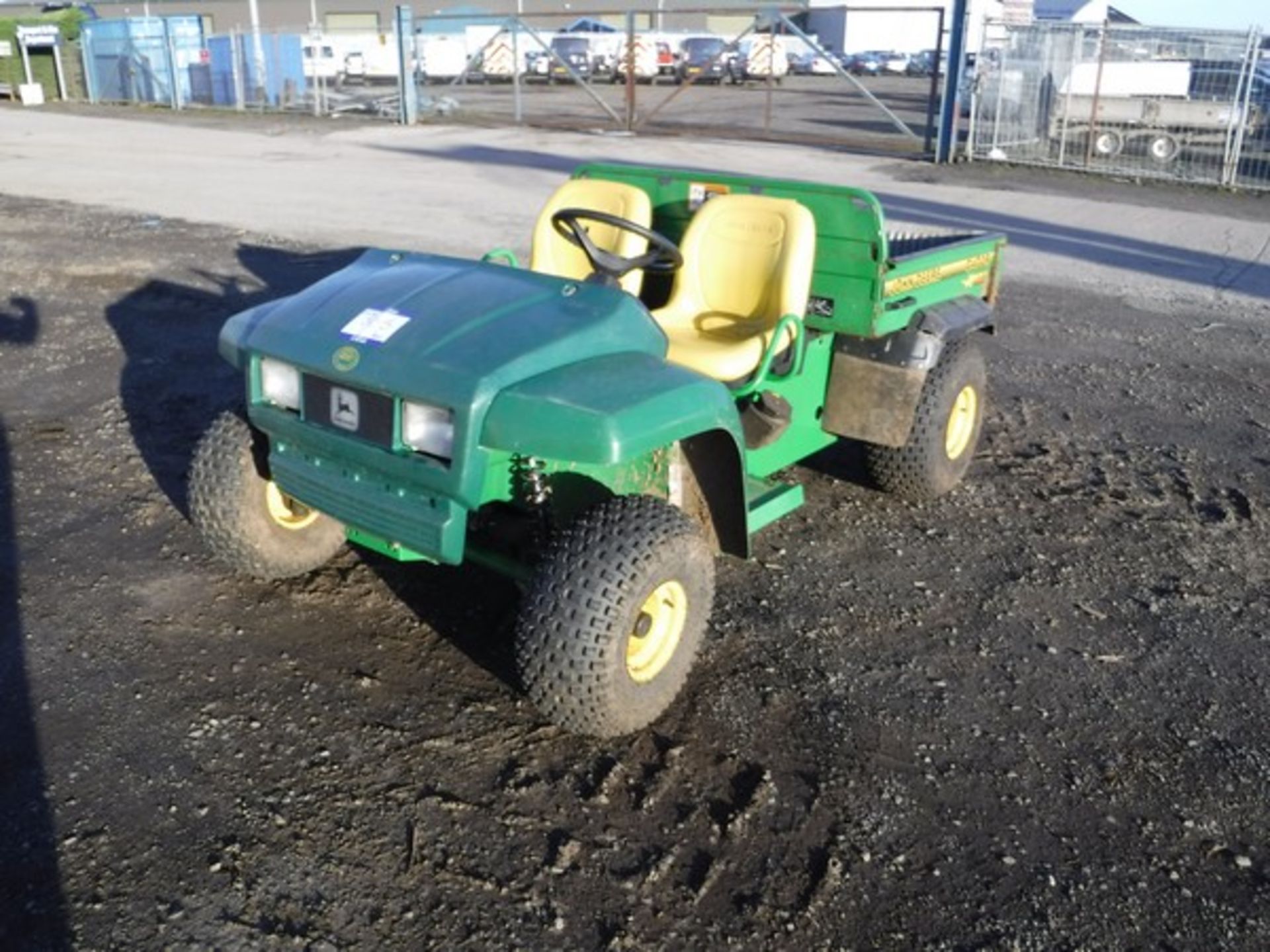 JOHN DEERE petrol gator