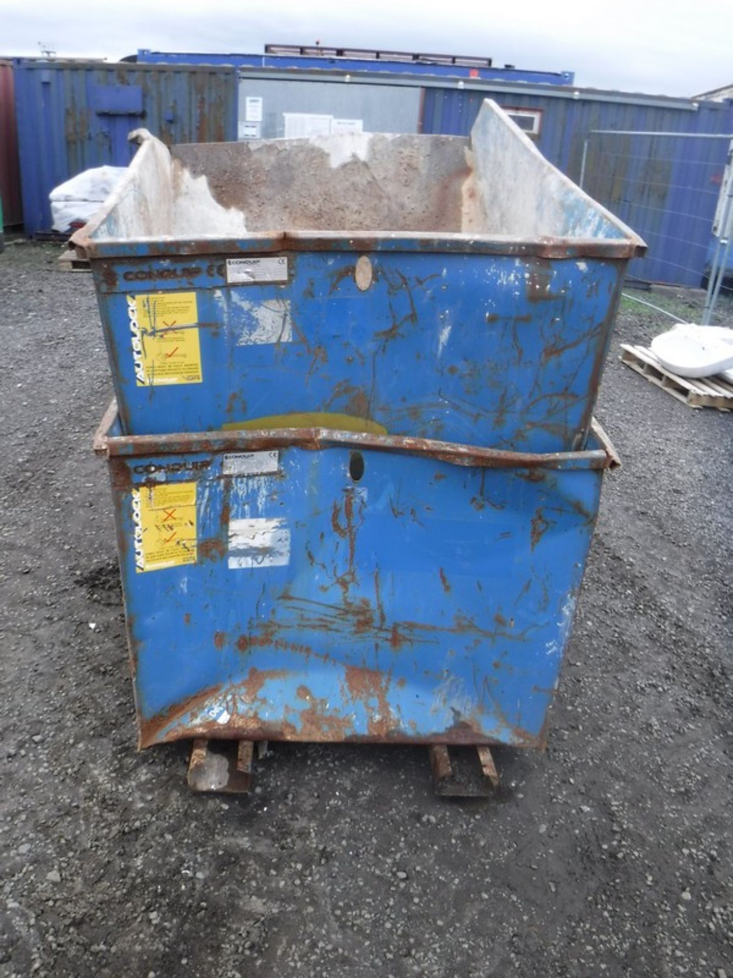 2015 CONQUIP 1200ltr tipping skips x 2 S/N CQ45589 & CQ47577 - Image 3 of 6