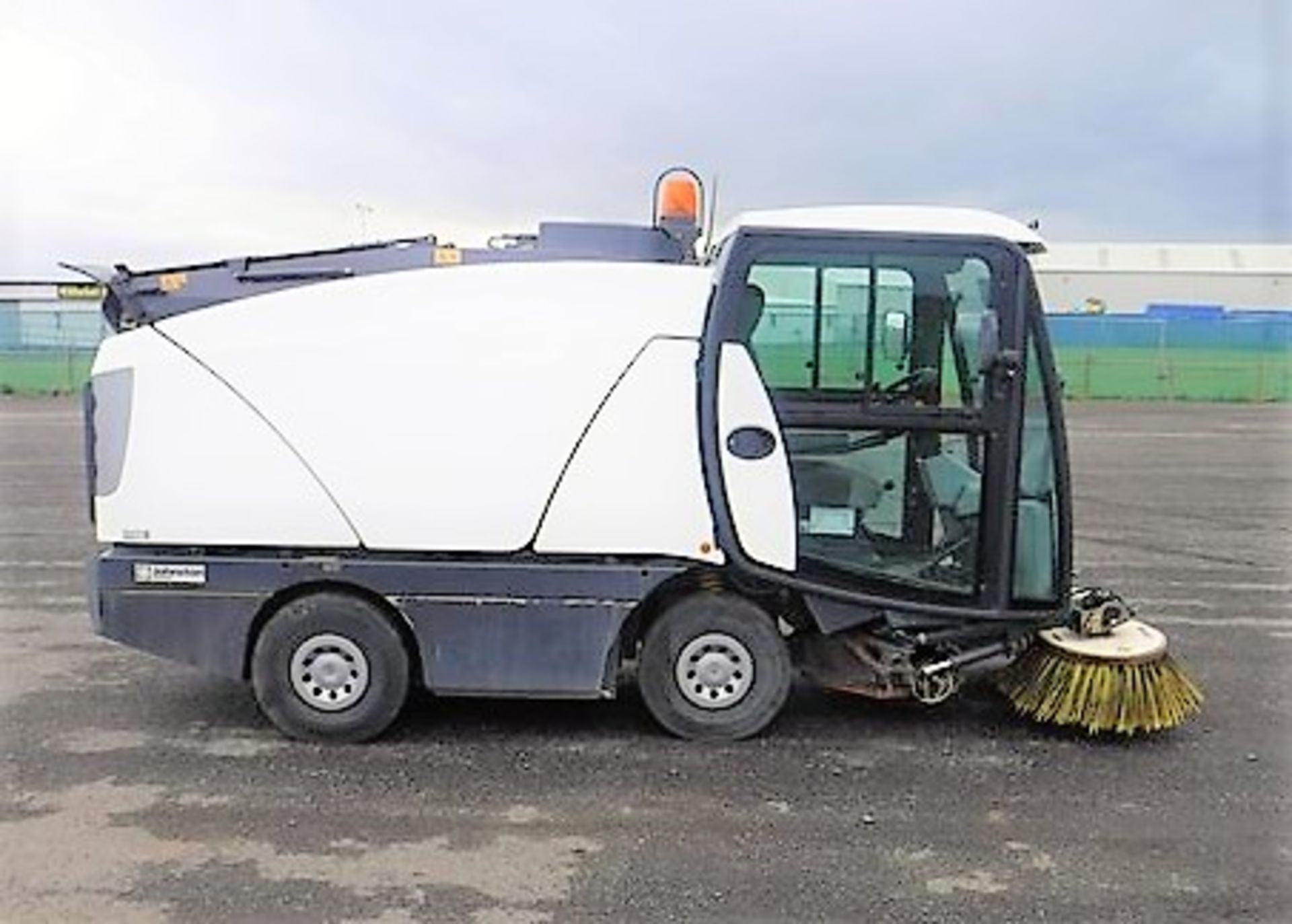JOHNSTON SWEEPERS 2970cc - Image 10 of 15