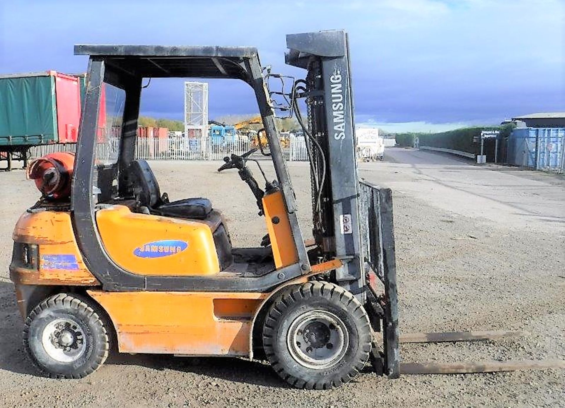 1998 SAMSUNG duplex mast side shift 2.5t gas forklift. - Image 8 of 13