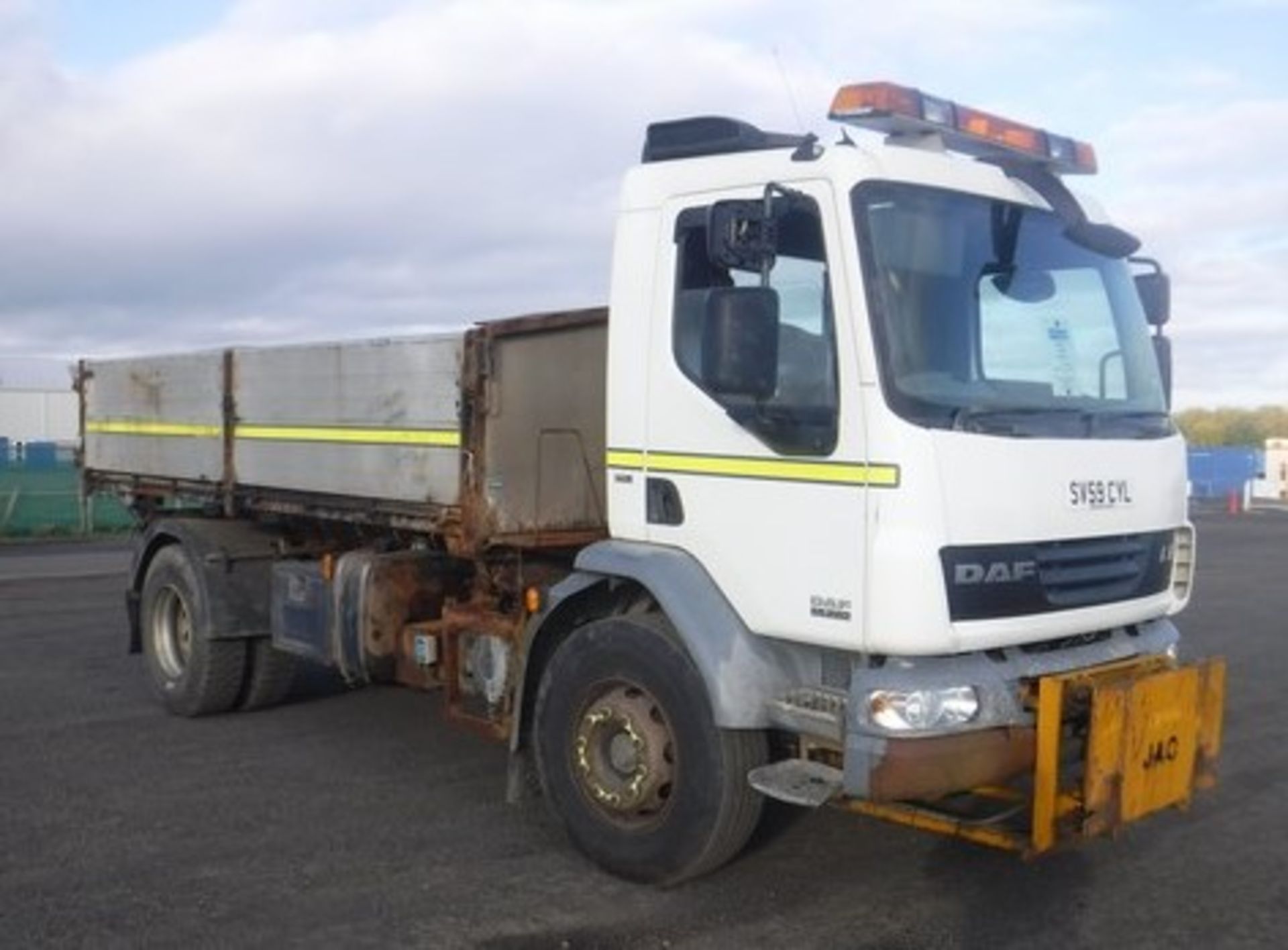 DAF TRUCKS FA LF55.220 - 6692cc - Image 15 of 21