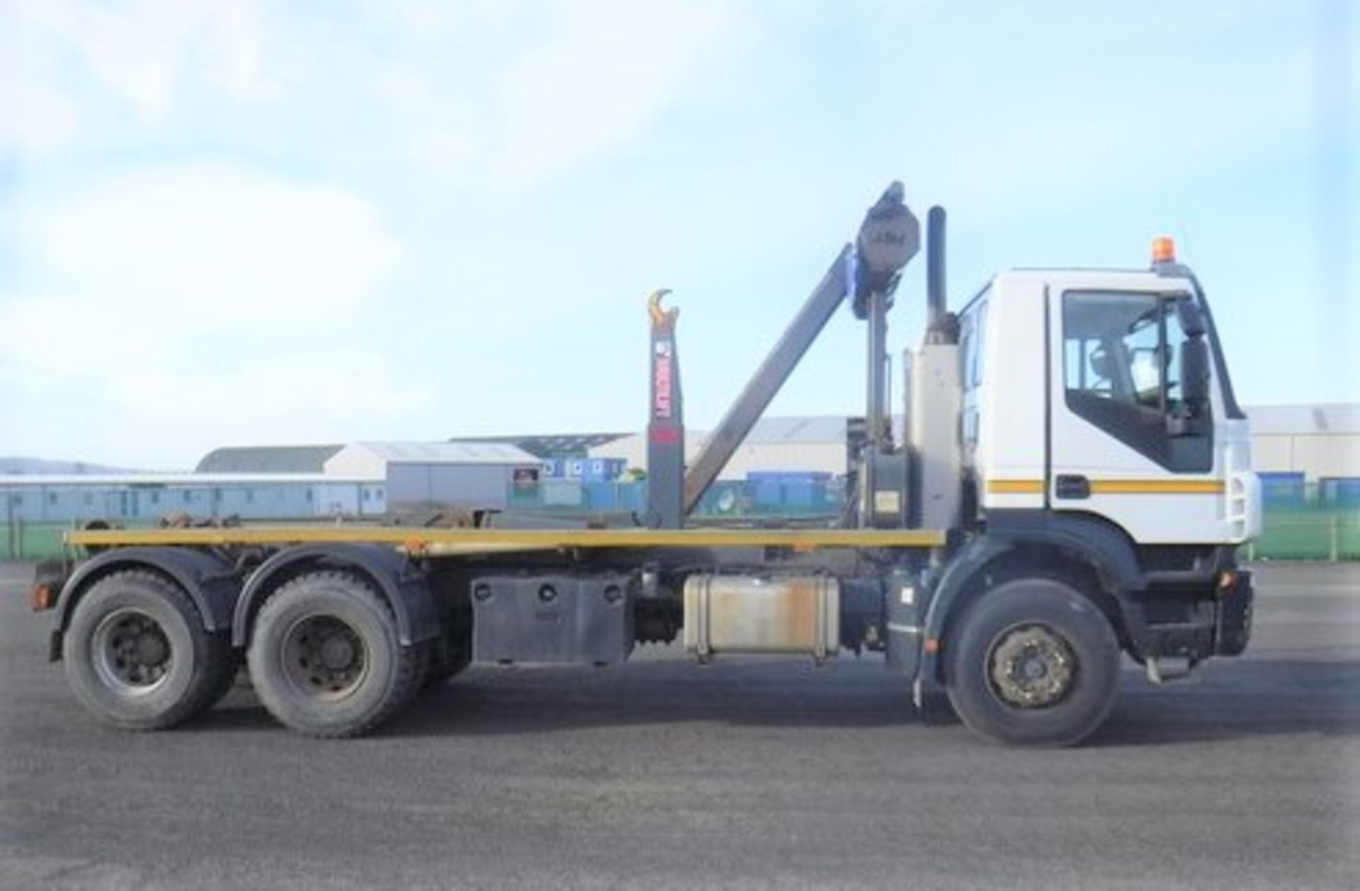 IVECO AD260T36 TRAKKER - 7790cc - Image 18 of 23