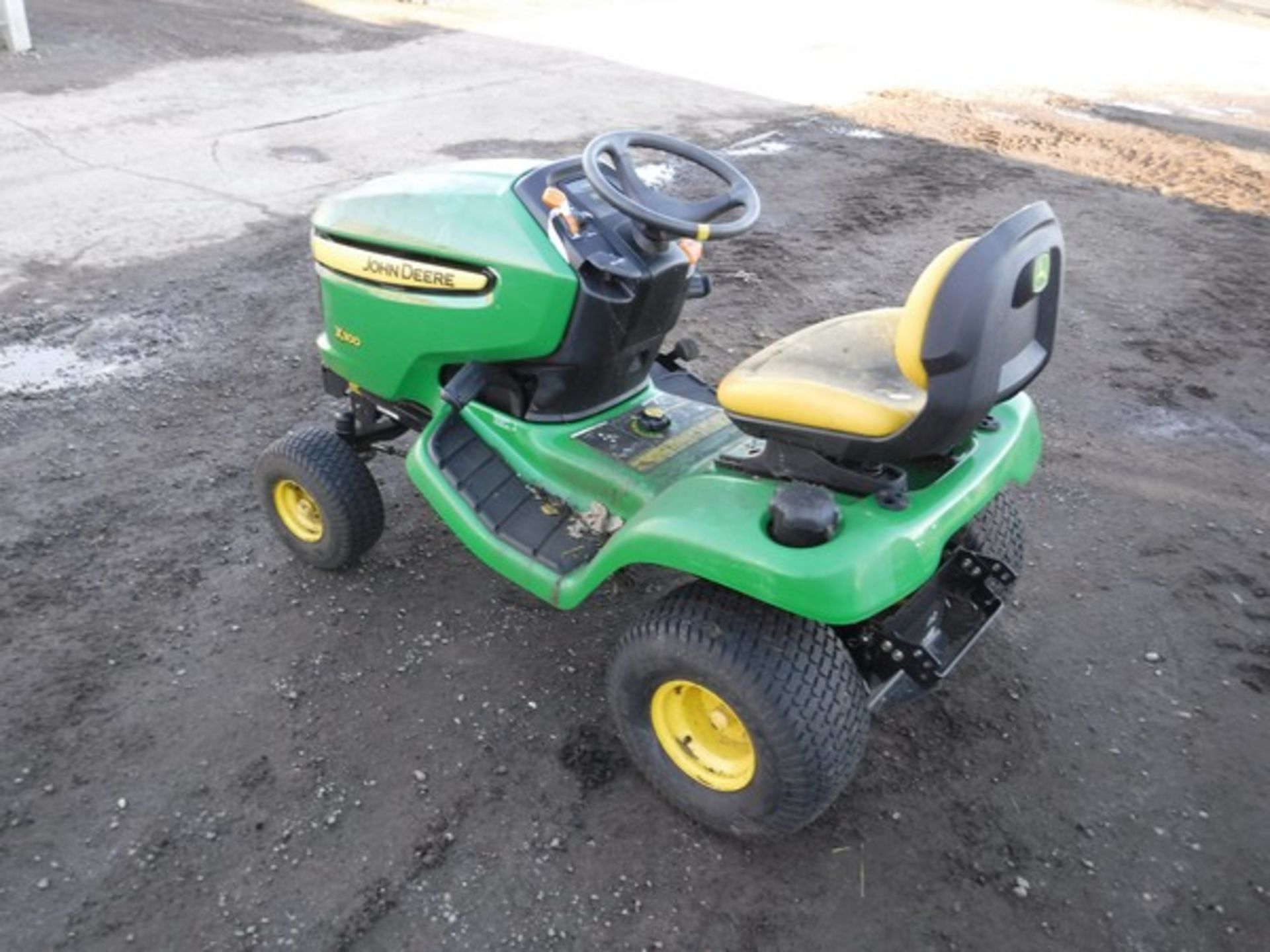 2008 JOHN DEERE X300. Tractor only, no engine or cutting deck. S/N MOX30013085788 - Image 6 of 9