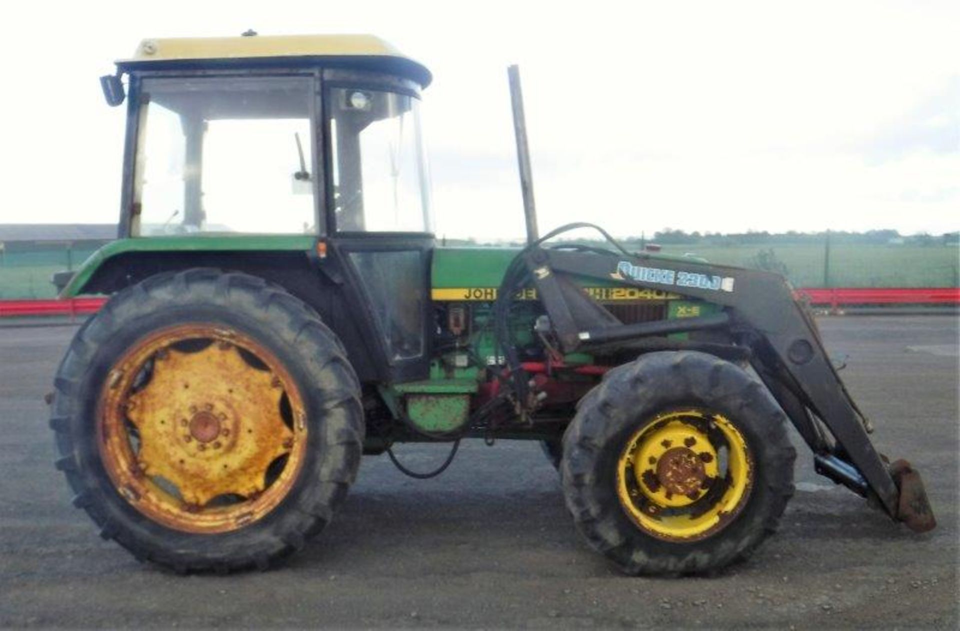 1985 JOHN DEERE 2040S XE SERIES QUICKE 2300 loader 4 wd Reg No B98 NSO S/N 544990 9418hrs (not verif - Bild 11 aus 16