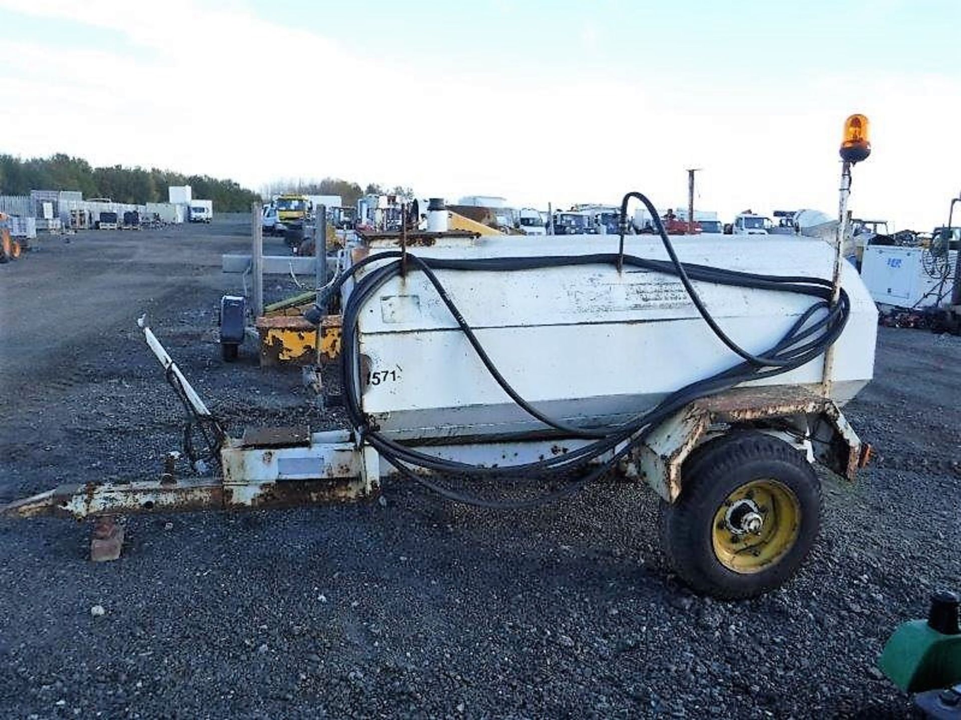 1991 FRASER AGRI water bowser with hoses.