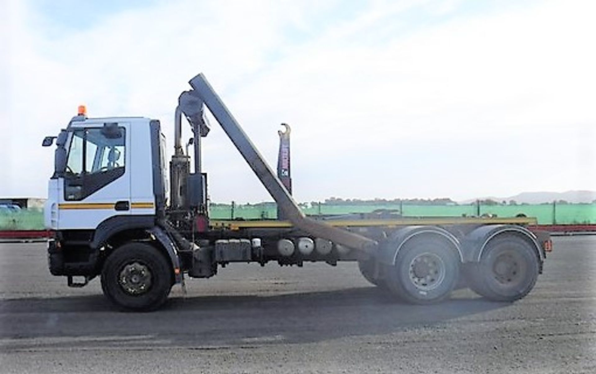 IVECO AD260T36 TRAKKER - 7790cc - Image 22 of 23