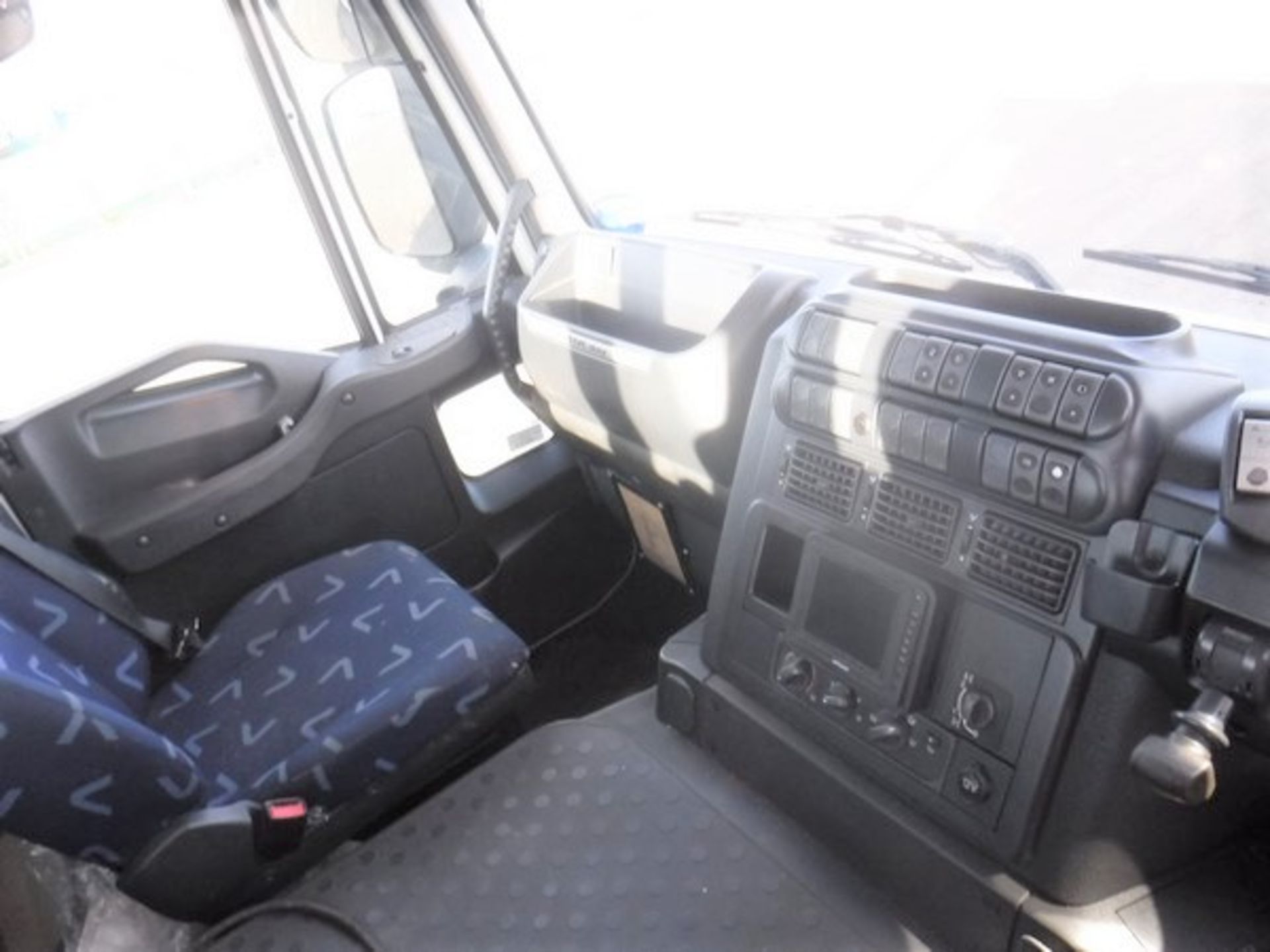 IVECO AD260T36 TRAKKER - 7790cc - Bild 9 aus 23