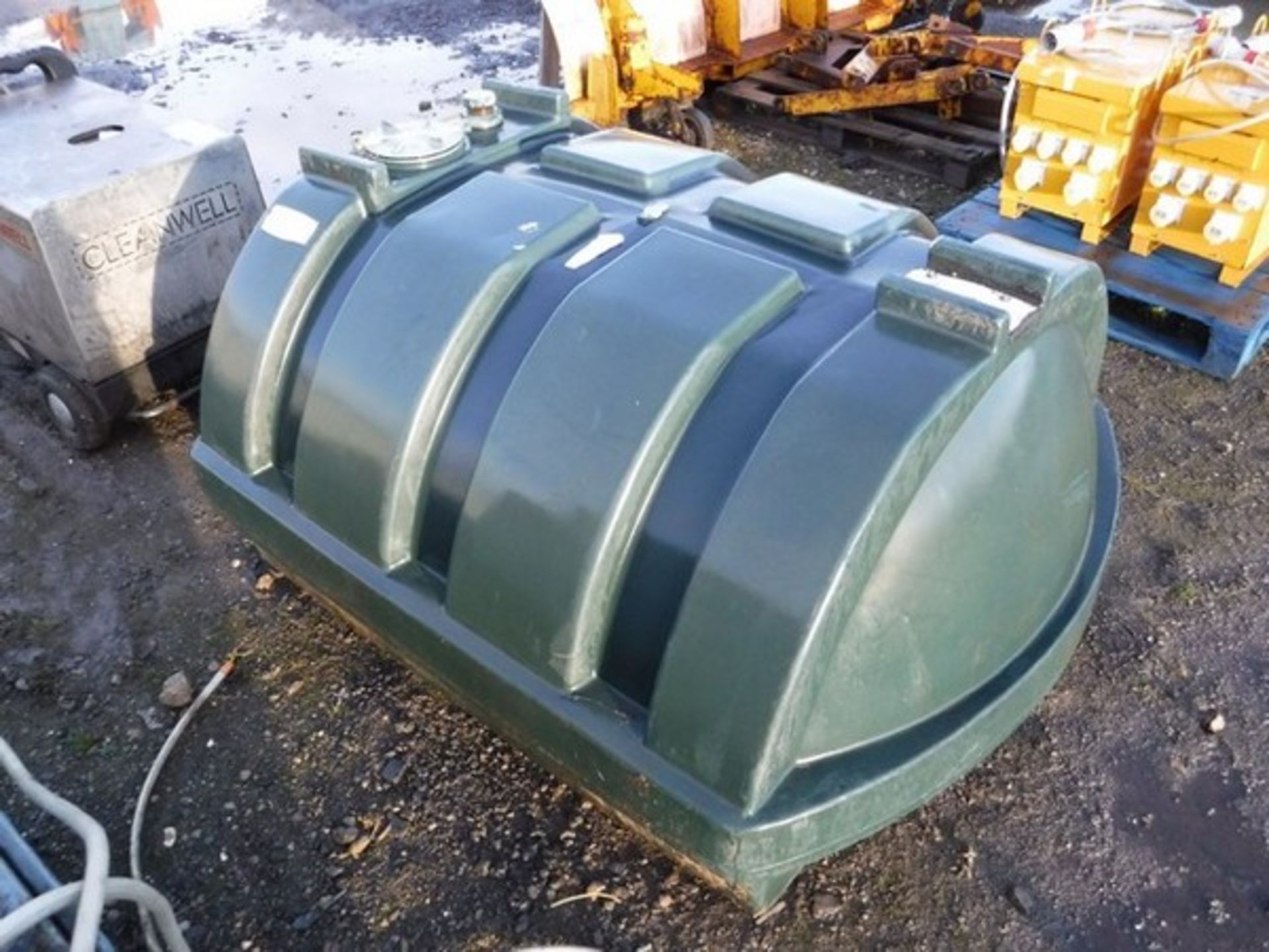 1200 Litre diesel tank - Image 2 of 2