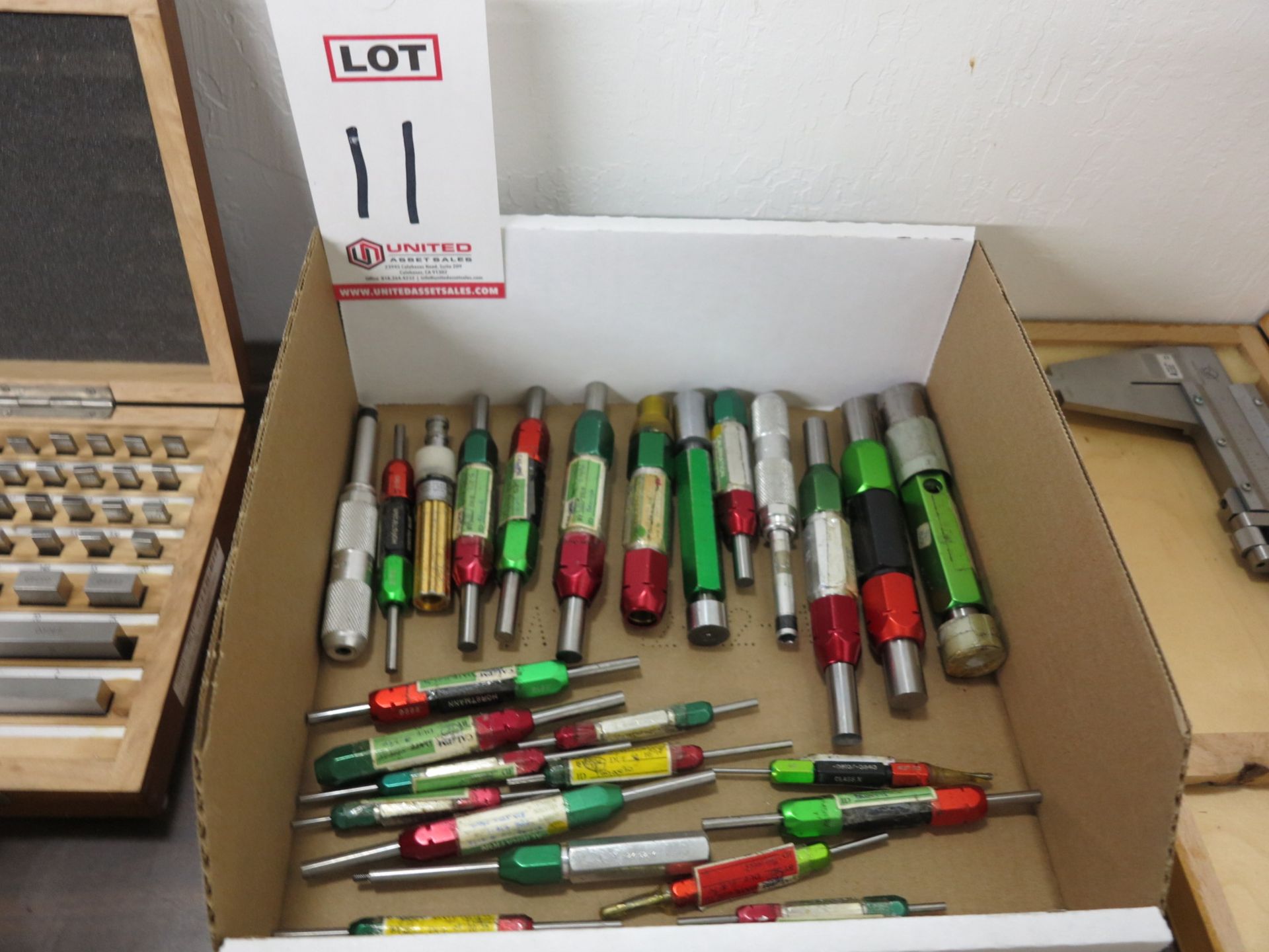 LOT - GO/NO GO GAGE PINS