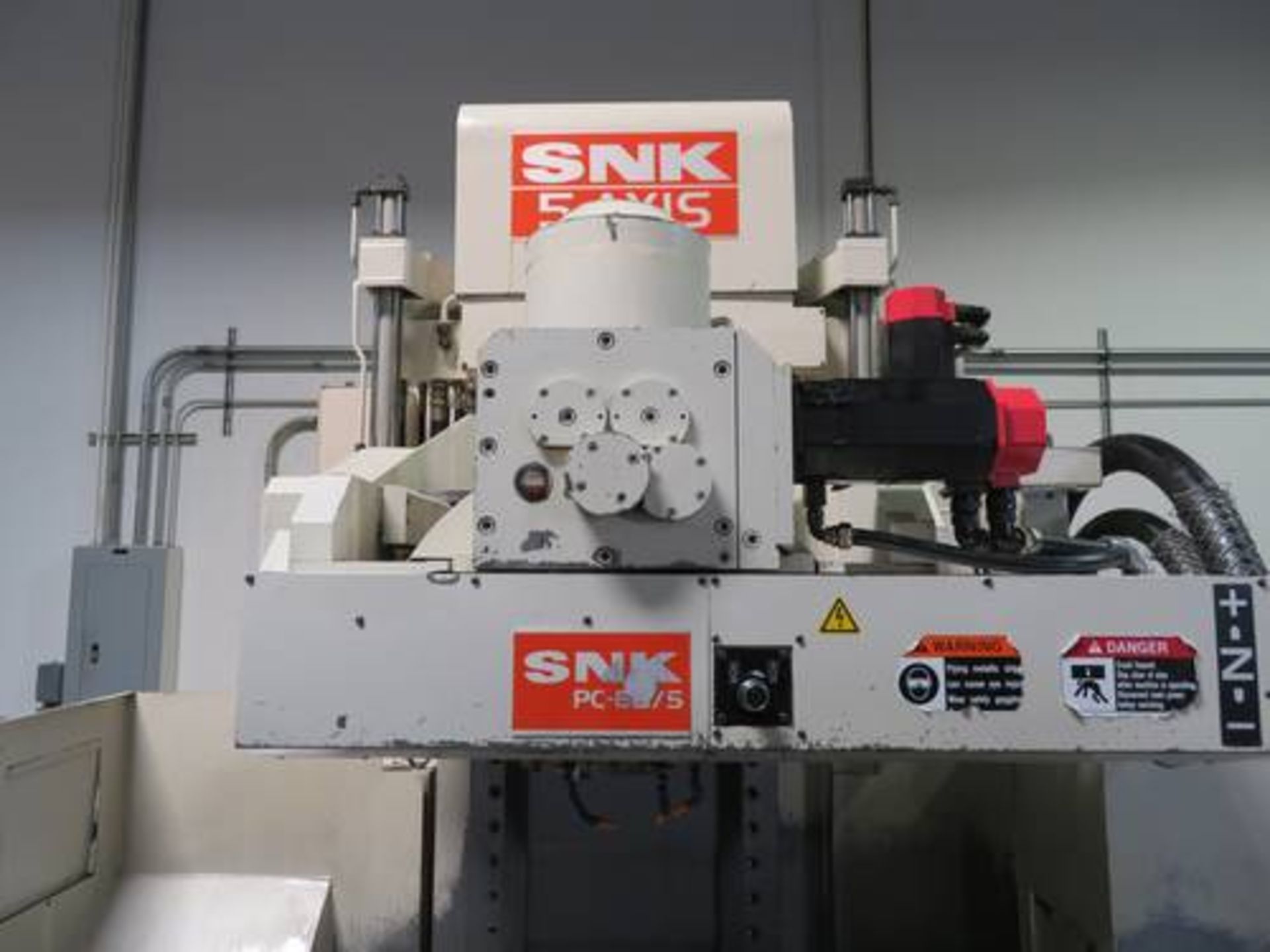 SNK PC60V, 5-Axis V.M.C Fanuc 16IMC Control, 60" x 26" x 18", A&B Axis +/- 25 Degrees, 50 Taper - Image 4 of 5