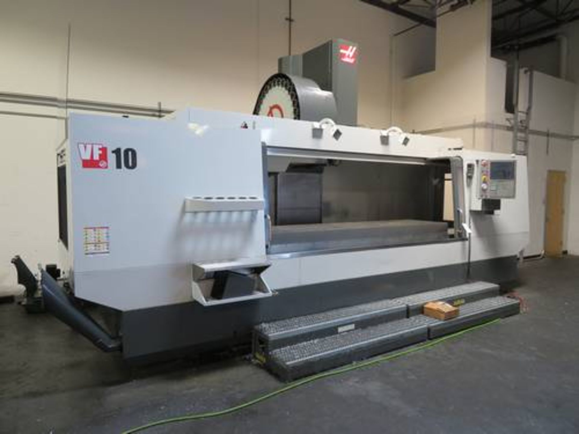 Haas VF10/50, 3-Axis V.M.C Haas Control, 120" x 32" x 30", 50 Taper, 7500 RPM Spindle, 30hp Spindle,