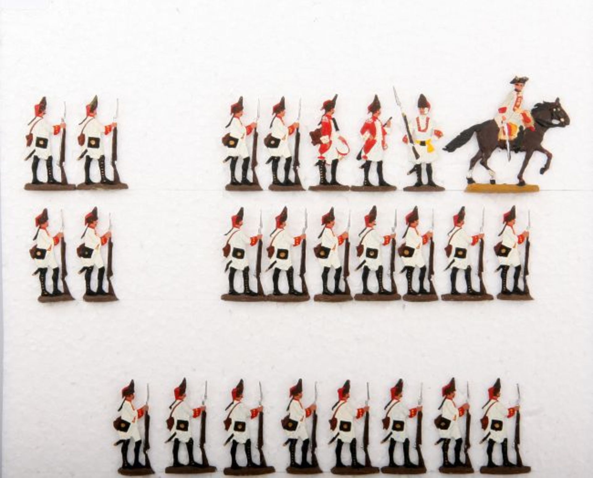 Österreich um 1760, deutsches Infanterie-Regiment Kaiser Nr. 1, Grenadiere im Halt, Kieler