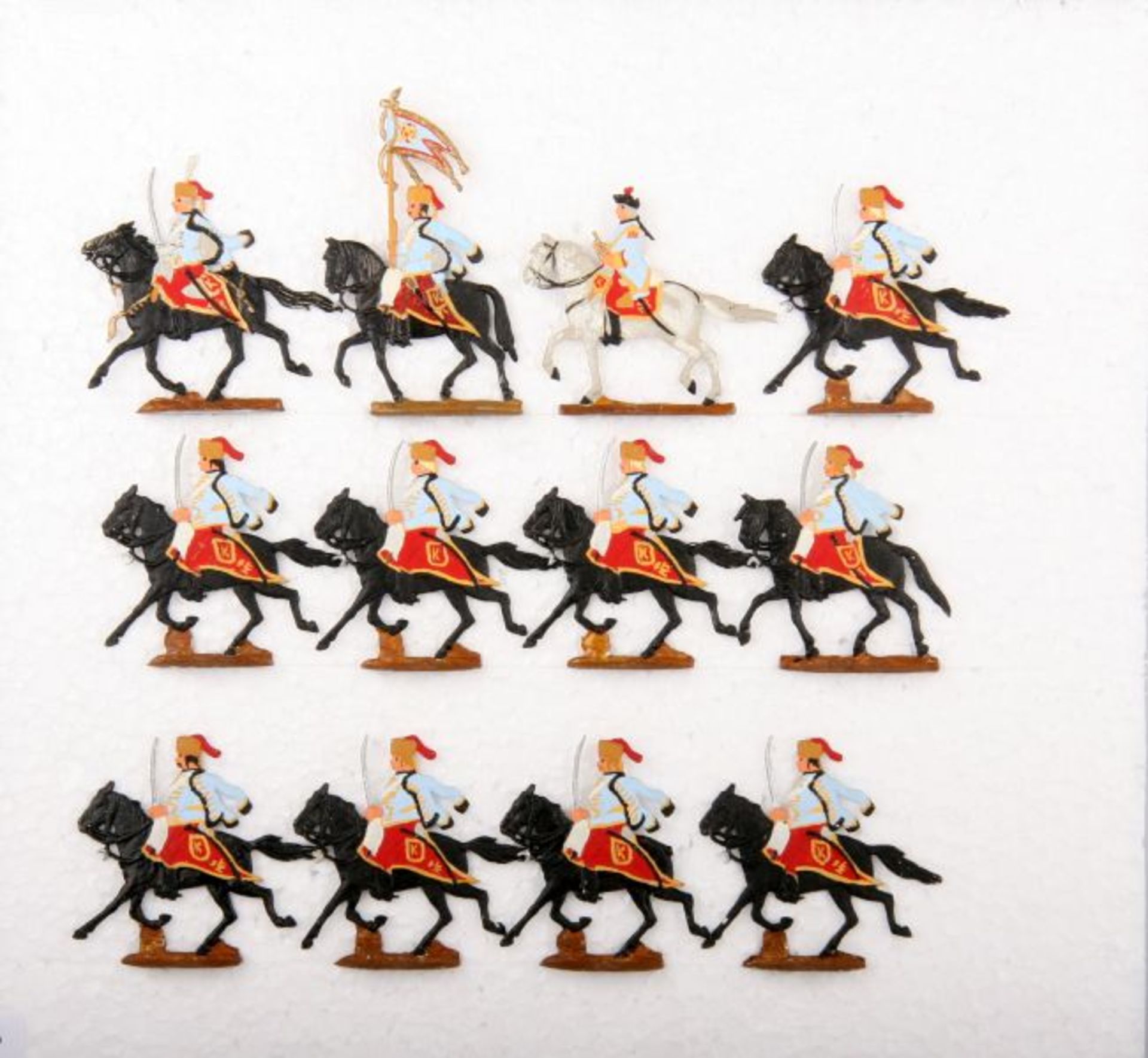 Österreich um 1760, Husaren-Regiment Kalnoky im Trab, Neckel, gute, unschattierte Bemalung, 1