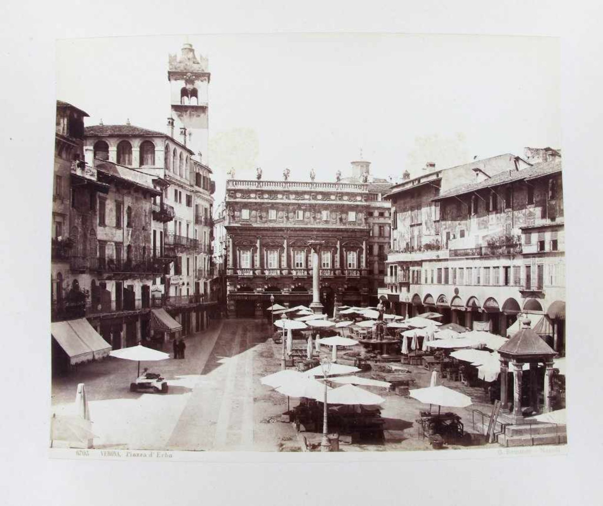 Italienische und Schweizer Ansichten: Bellagio, Campagna di Roma, Capri, Florenz, Genua, Lago - Image 9 of 35