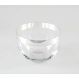 Glasschale mit Feinsilberrand. H 13 cm, Ø 18 cm