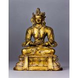 Sitzender Amitabha Buddha auf doppeltem Lotossockel. Dhyana Asana und Mudra. Kopfbekrönung,