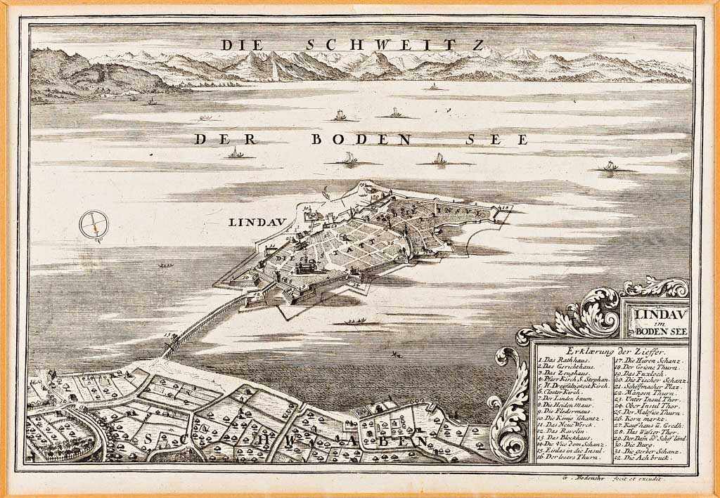 "Lindau im Bodensee". Blick aus der Vogelperspektive auf die Insel und das Aeschacher Ufer. Rechts