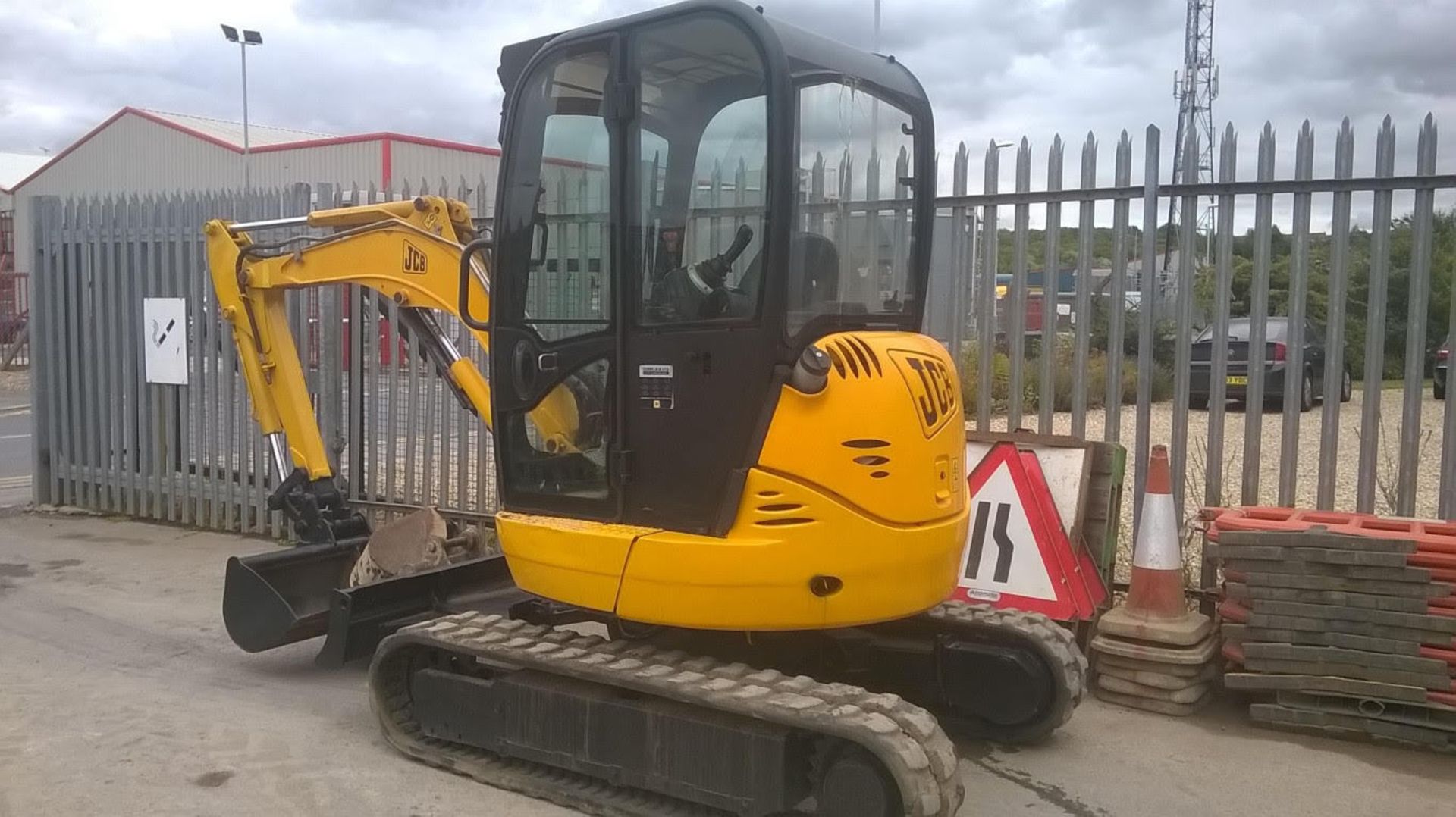 JCB 8025 2.65 Ton Mini Midi Digger 2014 Excavator - Bild 2 aus 3