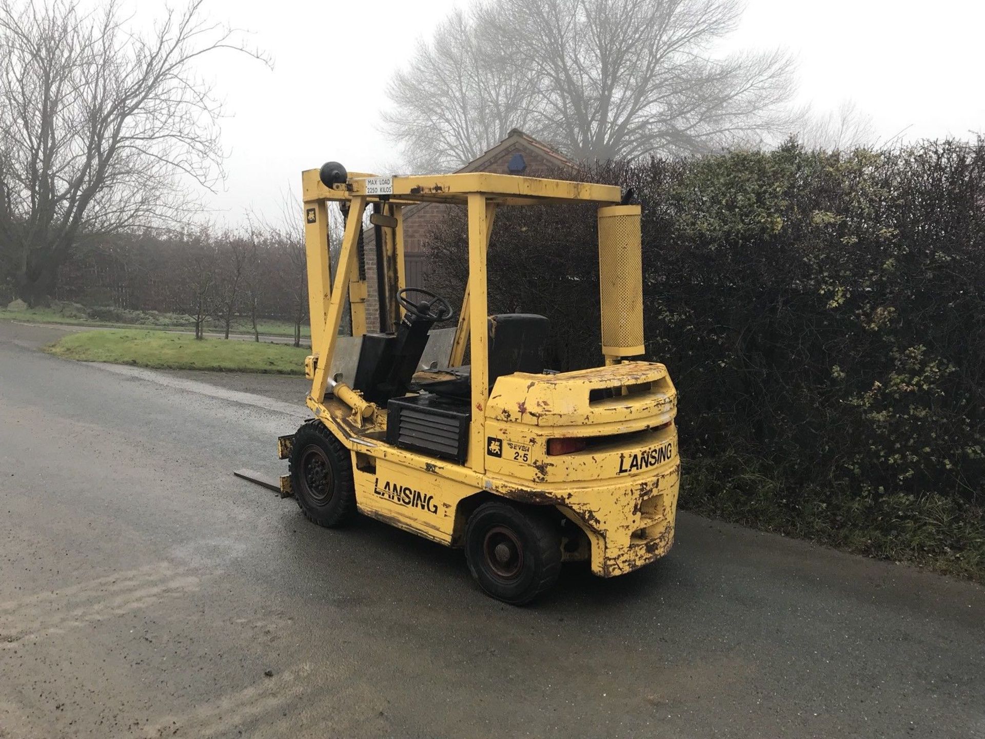 Lansing Linde Forklift - Image 3 of 10