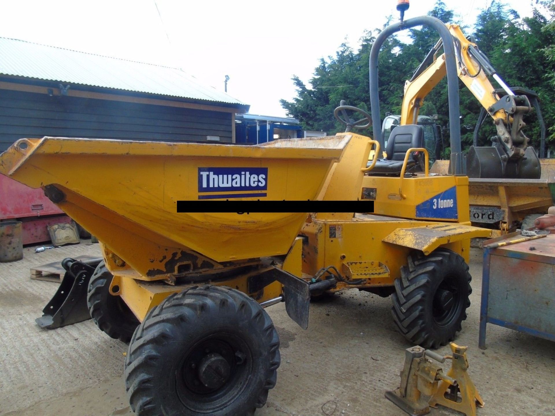 Thwaites 3 ton Swivel Skip Dumper