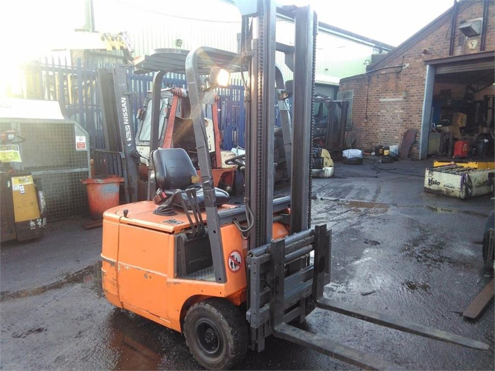 3 wheel Still R50 12 electric forklift. 3050 mm lift mast TIDY with side shift. - Image 3 of 5