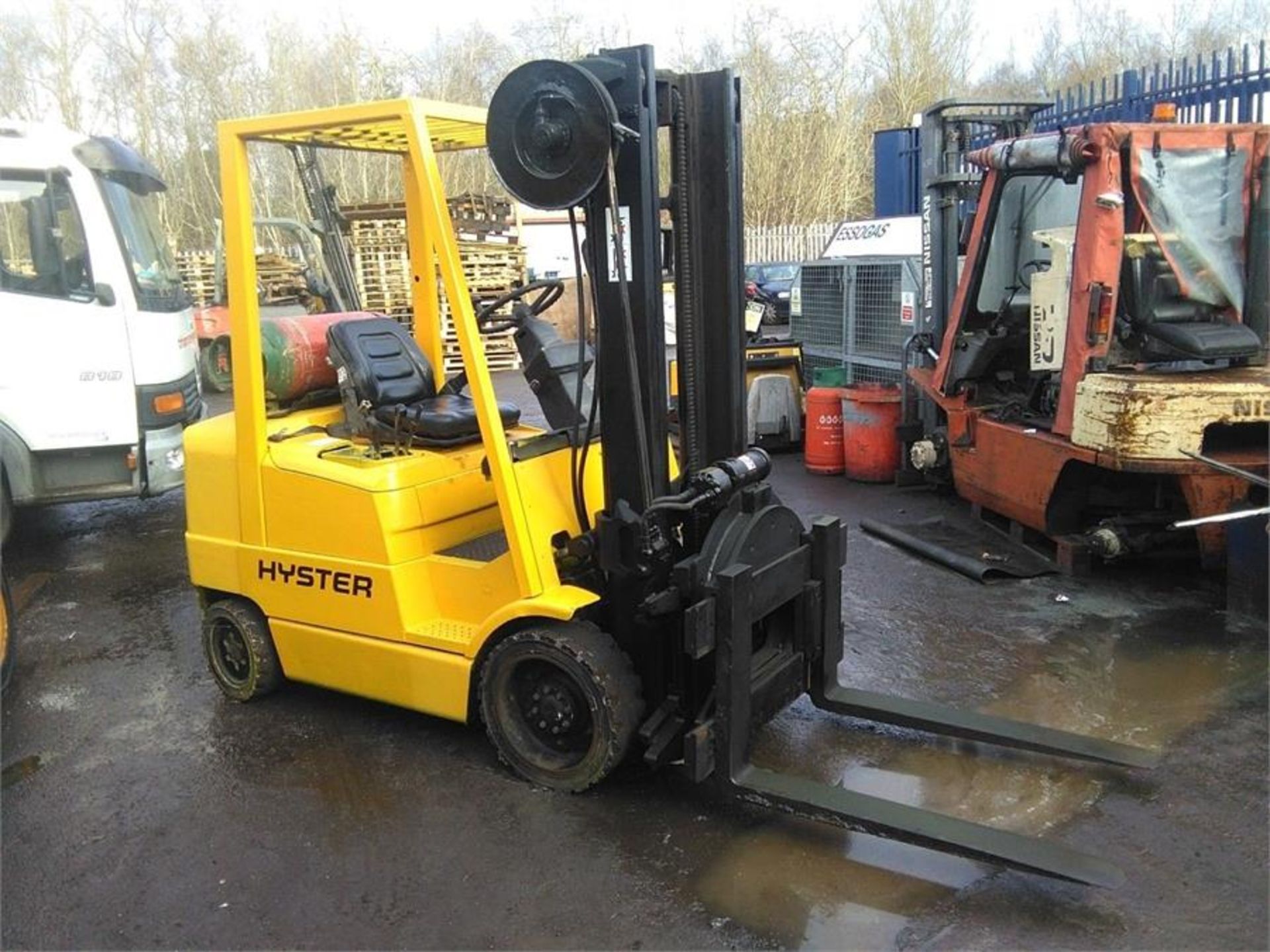 Refurbished HYSTER 2.5t GAS Truck With 360° Fork Rotator.