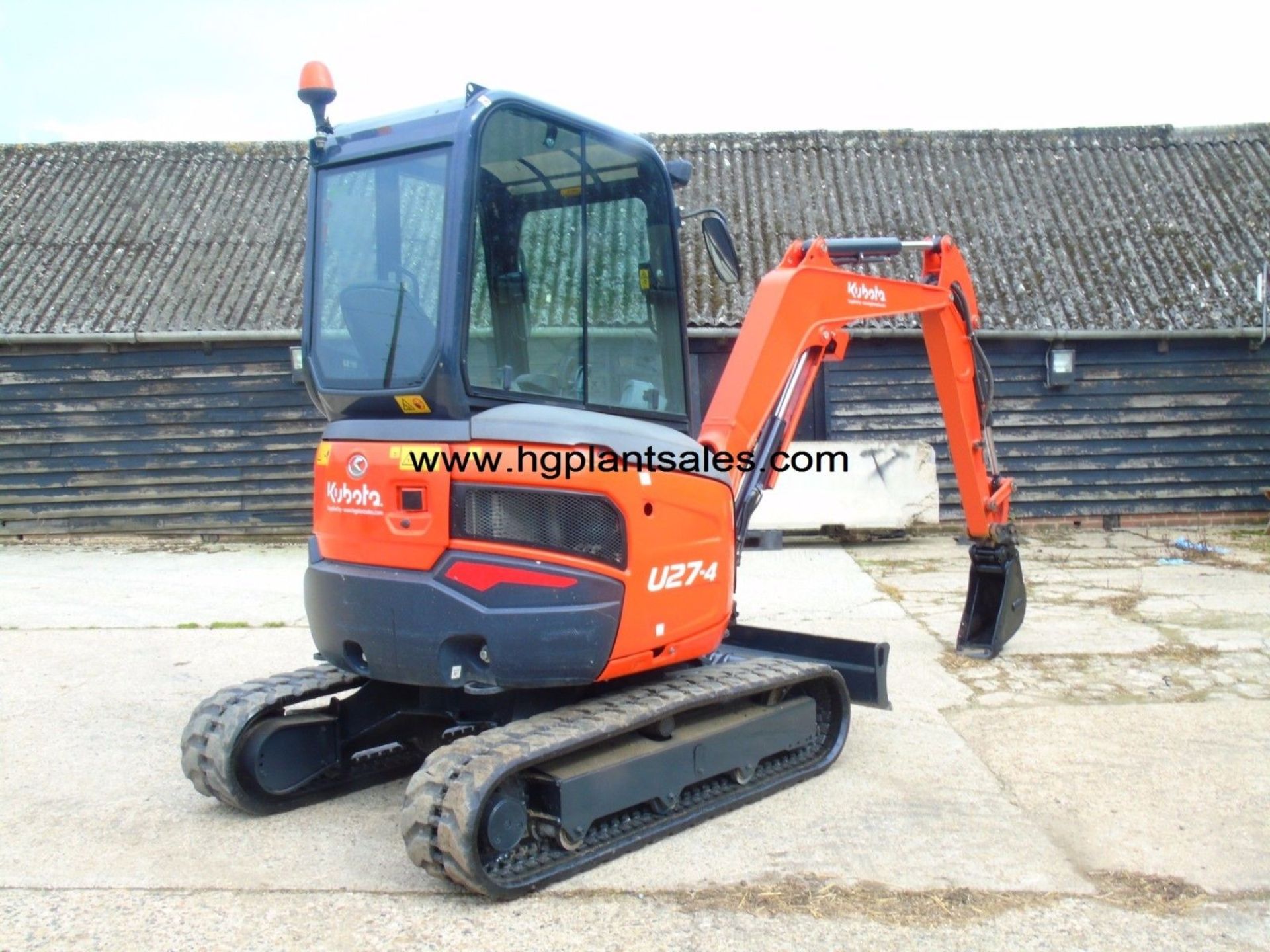 Used Kubota U27 Mini Digger Zero Swing 2014 - Image 2 of 4