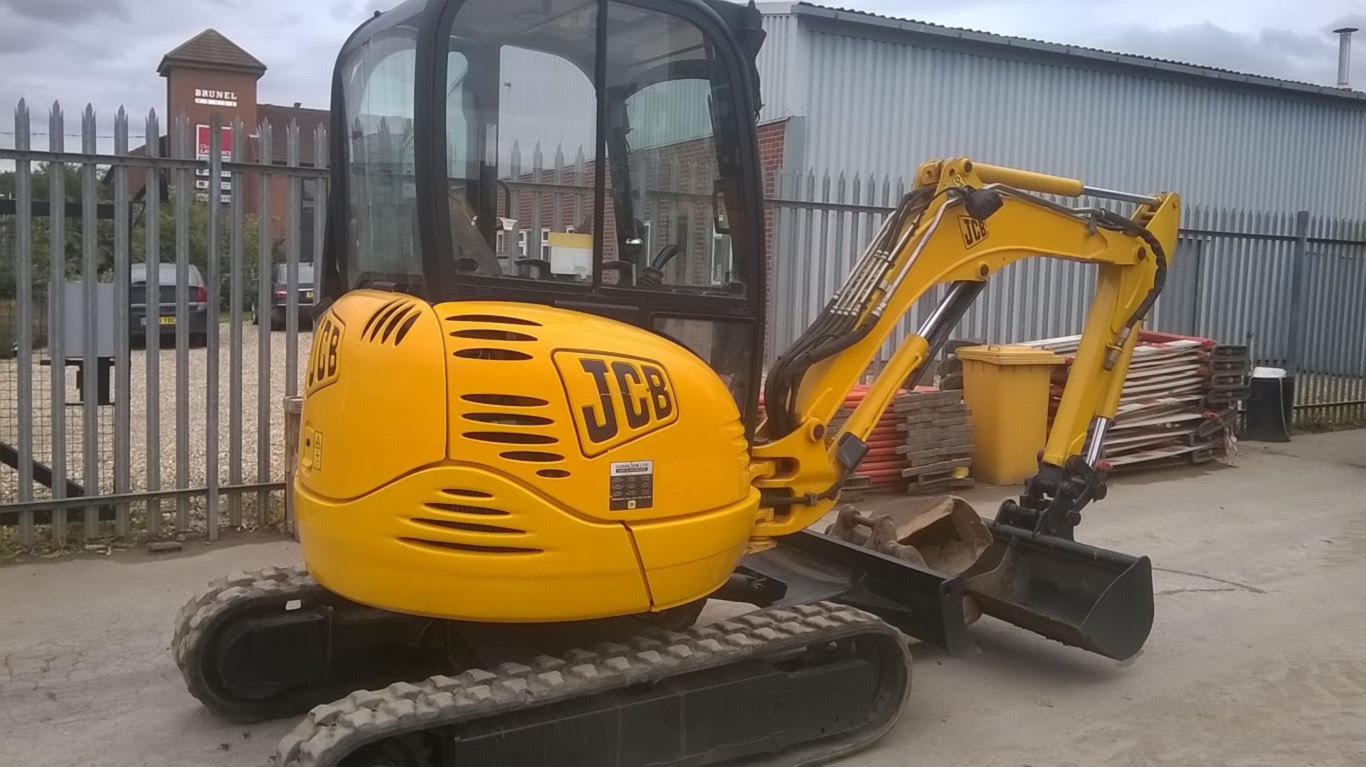 JCB 8025 2.65 Ton Mini Midi Digger 2014 Excavator