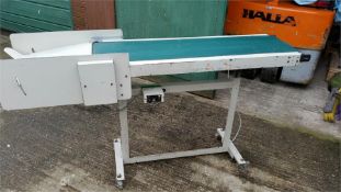 Conveyor. Single Phase adjustable for speed and height.